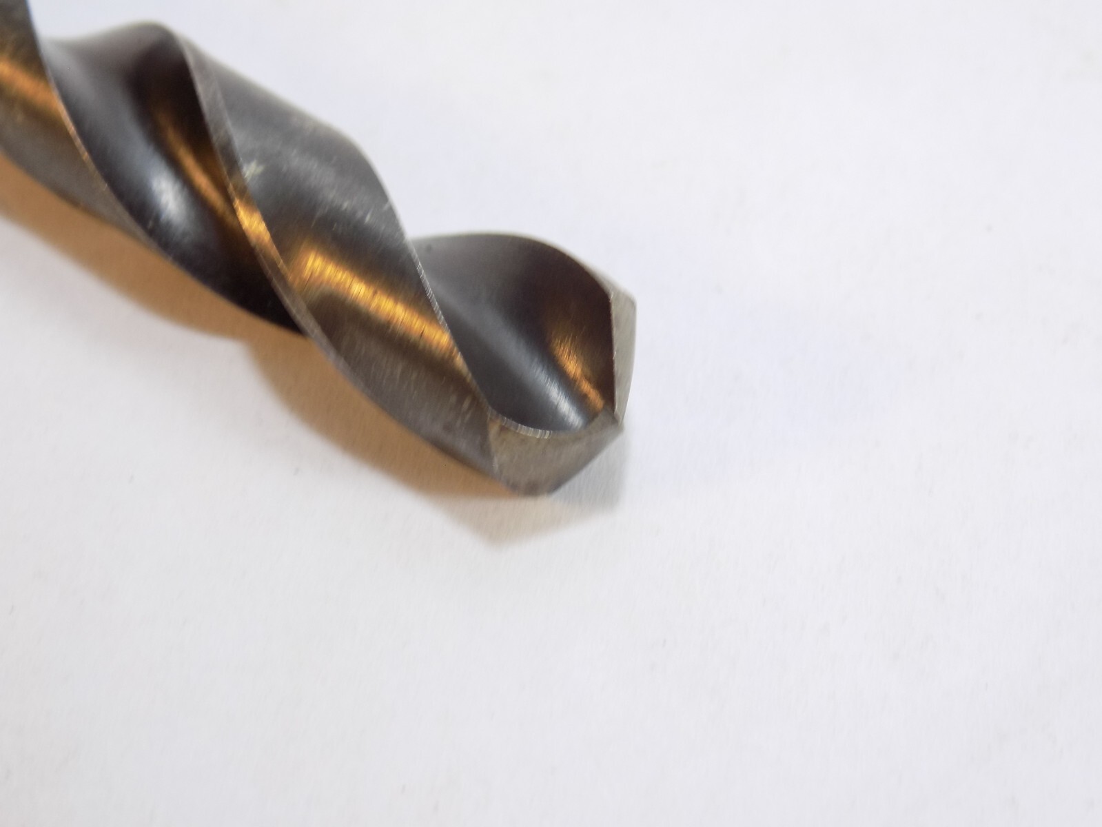 HIGH SPEED STEEL DRILL BIT 3/8″ SHANK TO 1/2″ TWIST BIT MADE IN USA