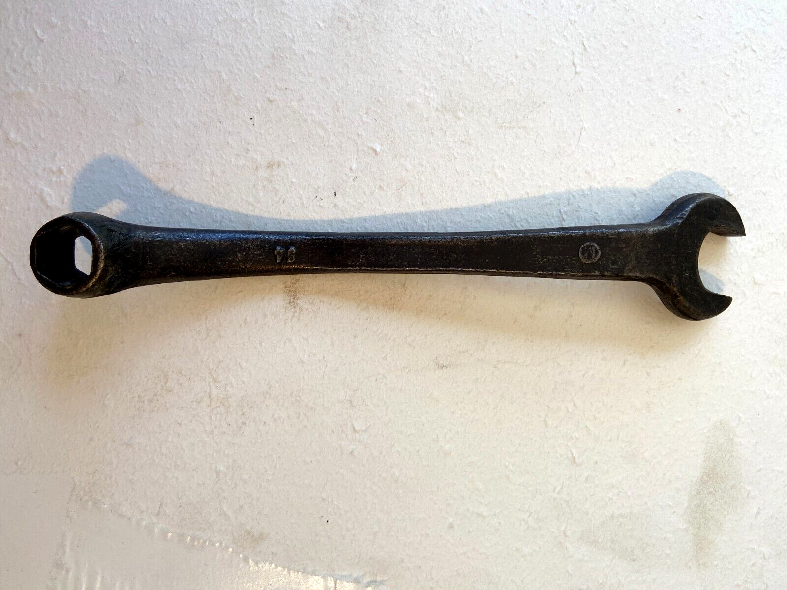 Vintage Ford Script Model T w/M Antique Car Logo Combination 6 pt Wrench 9 /2”