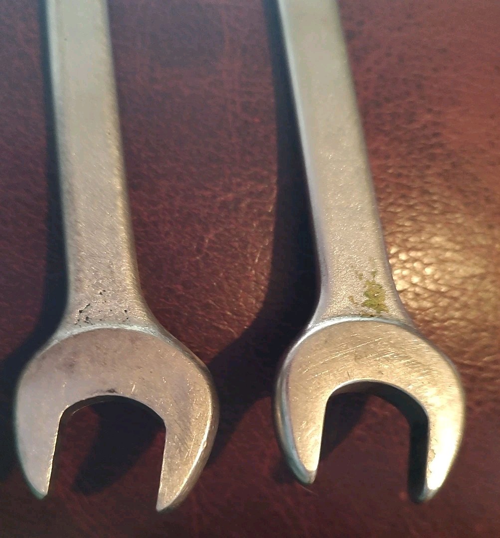 Vintage VLCHEK 5/8″ & 3/4″ (W2024) and 5/8″ & 11/16″ (W2022) Open End Wrenches