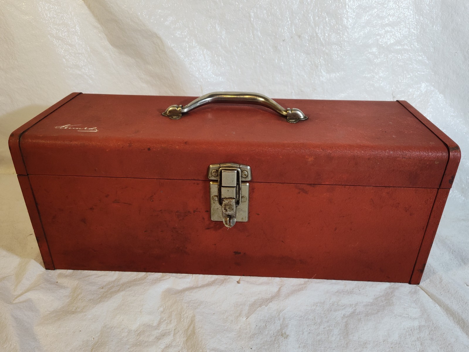 Vtg Kennedy Kits KK-19 Red Wrinkle Finish Metal Toolbox w/ Gray Tray 1970s