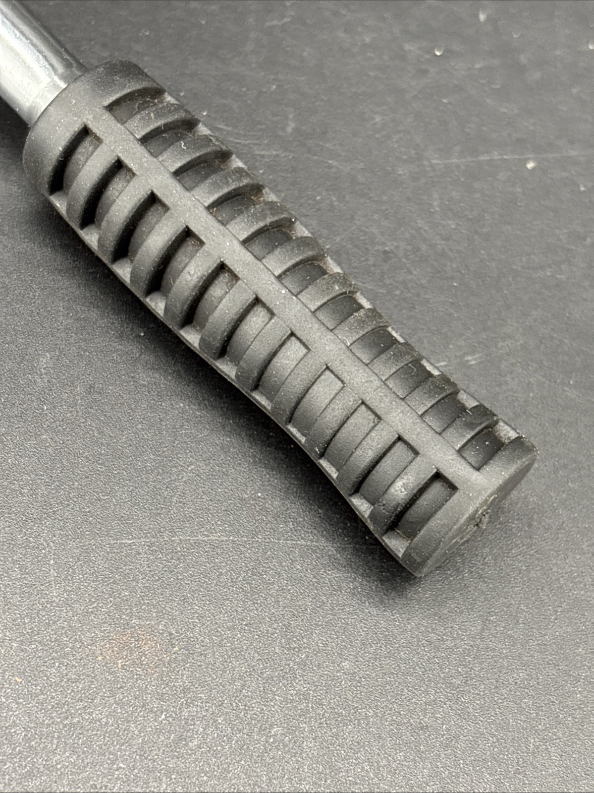 Cal-Hawk 1/4” Drive Ratchet W/ Thumb Wheel And Rubber Handle