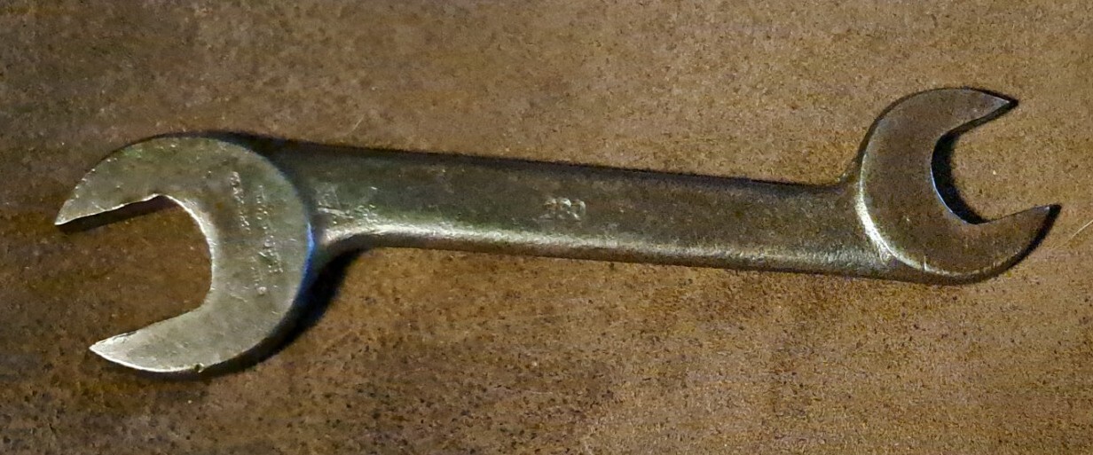 Vintage Billings & Spencer Co.~ 7.3 oz. ~Open End Wrench 13/16″ x 3/4″ x 7″ USA