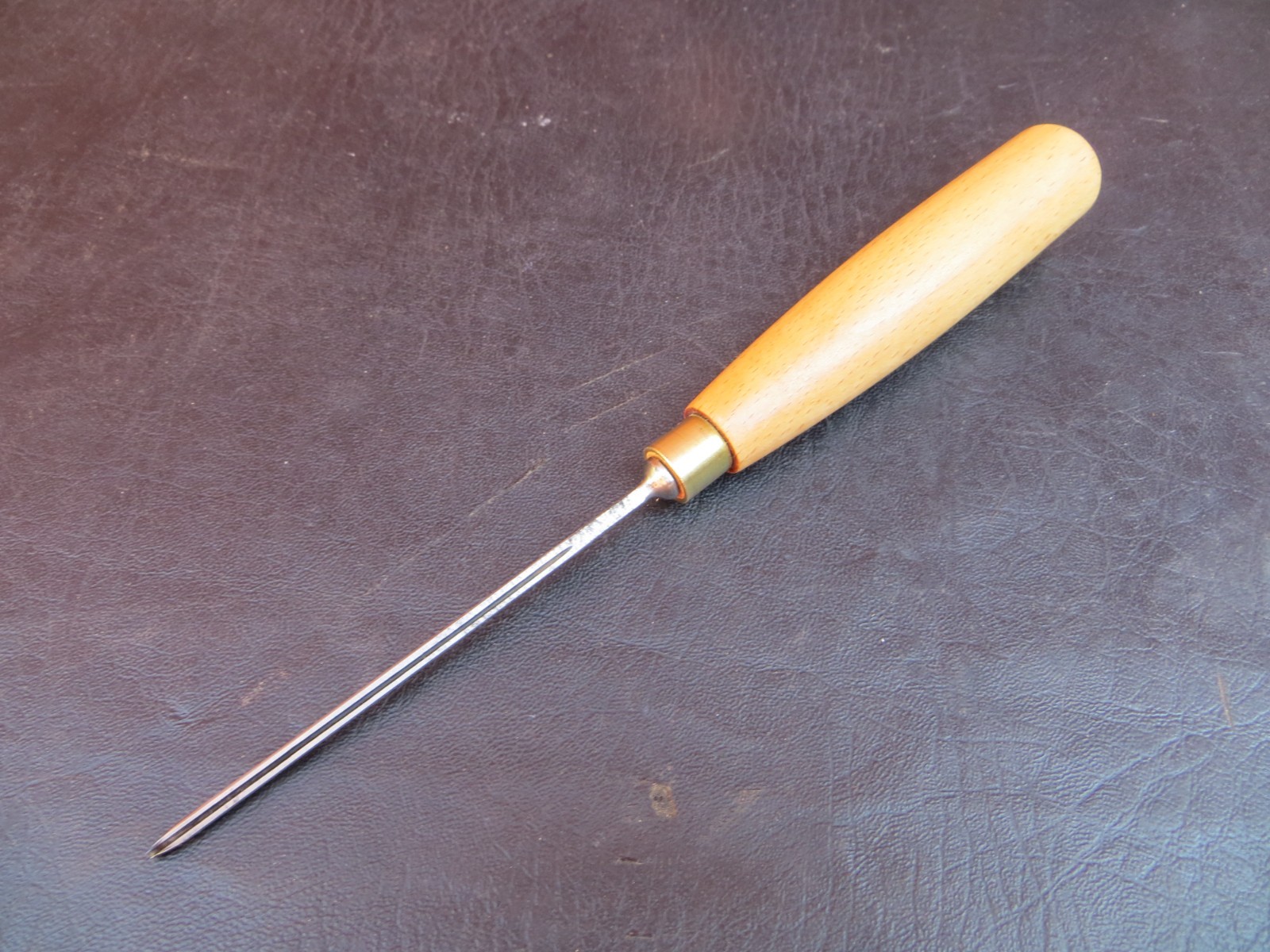 Vintage Ashley Iles Carving Gouge – Sweep 11, 1 mm Wide (Ready To Use)