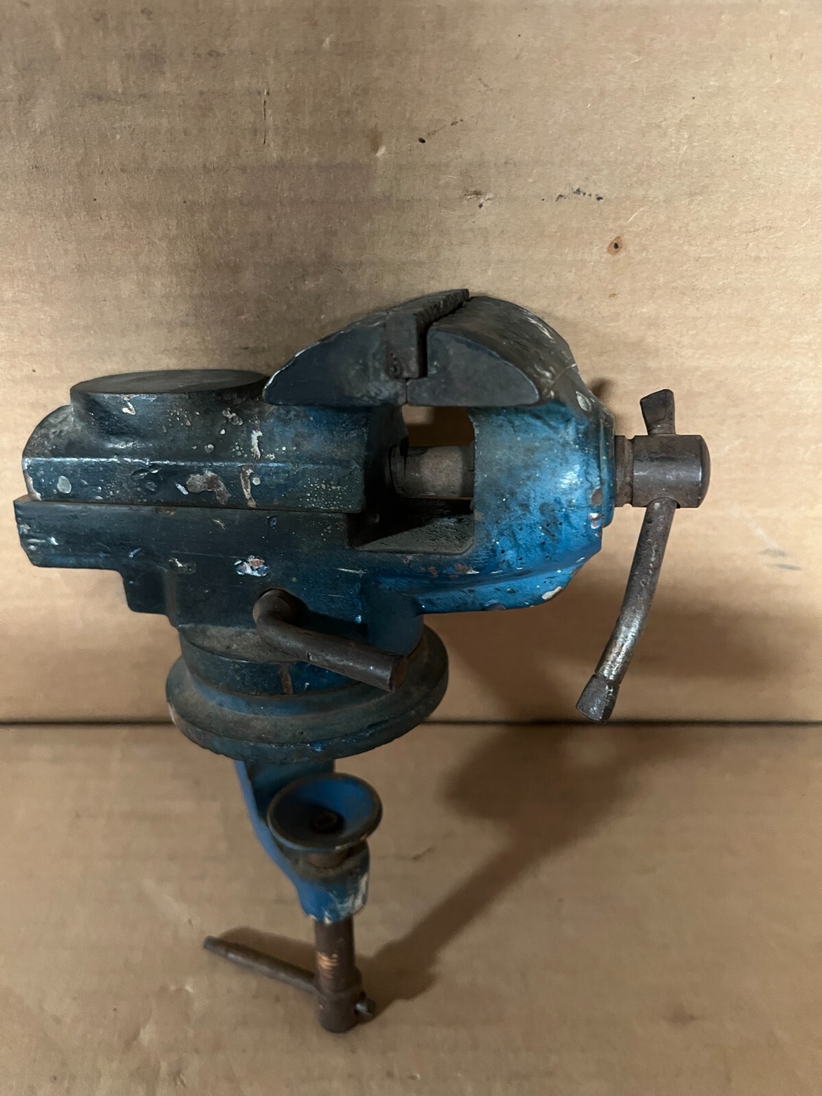 Vintage Steel craft Tool Swivel Clamp On Vise 2 1/2 In Jaws