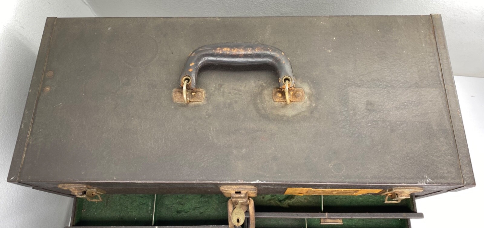 Vintage Kennedy 520 Toolbox Machinist Chest w/ Lock & Key 7 Drawer Metal READ