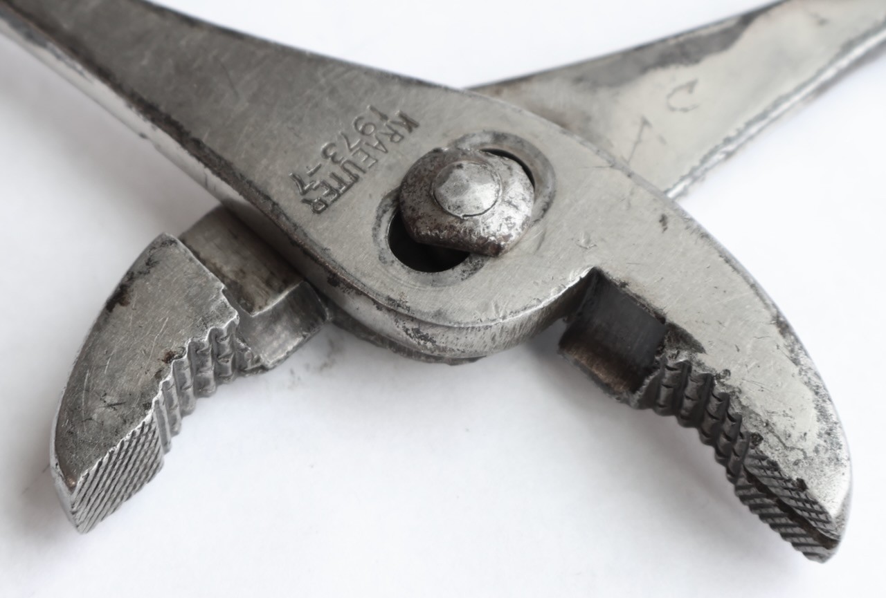 Kraeuter No. 1973-7 GRIPKUT Fancy Handle Pliers / Vintage Hand Tool / MT Tools