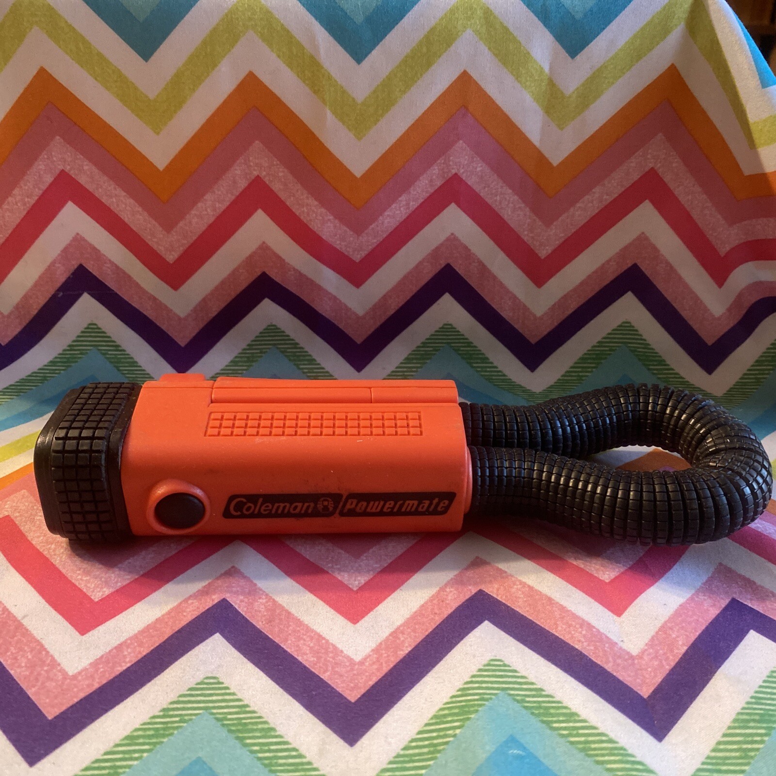 Vintage COLEMAN POWERMATE FLEXIBLE FLASHLIGHT Work Snake Light Flex Neck