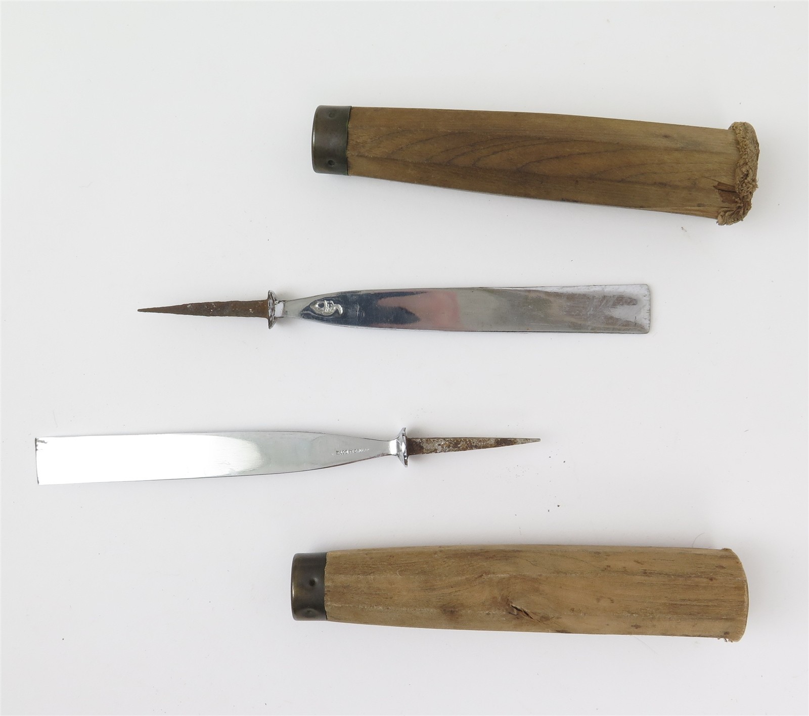 Henry Taylor Acorn Sheffield Carving Set of 16 Chisels in Canvas Roll