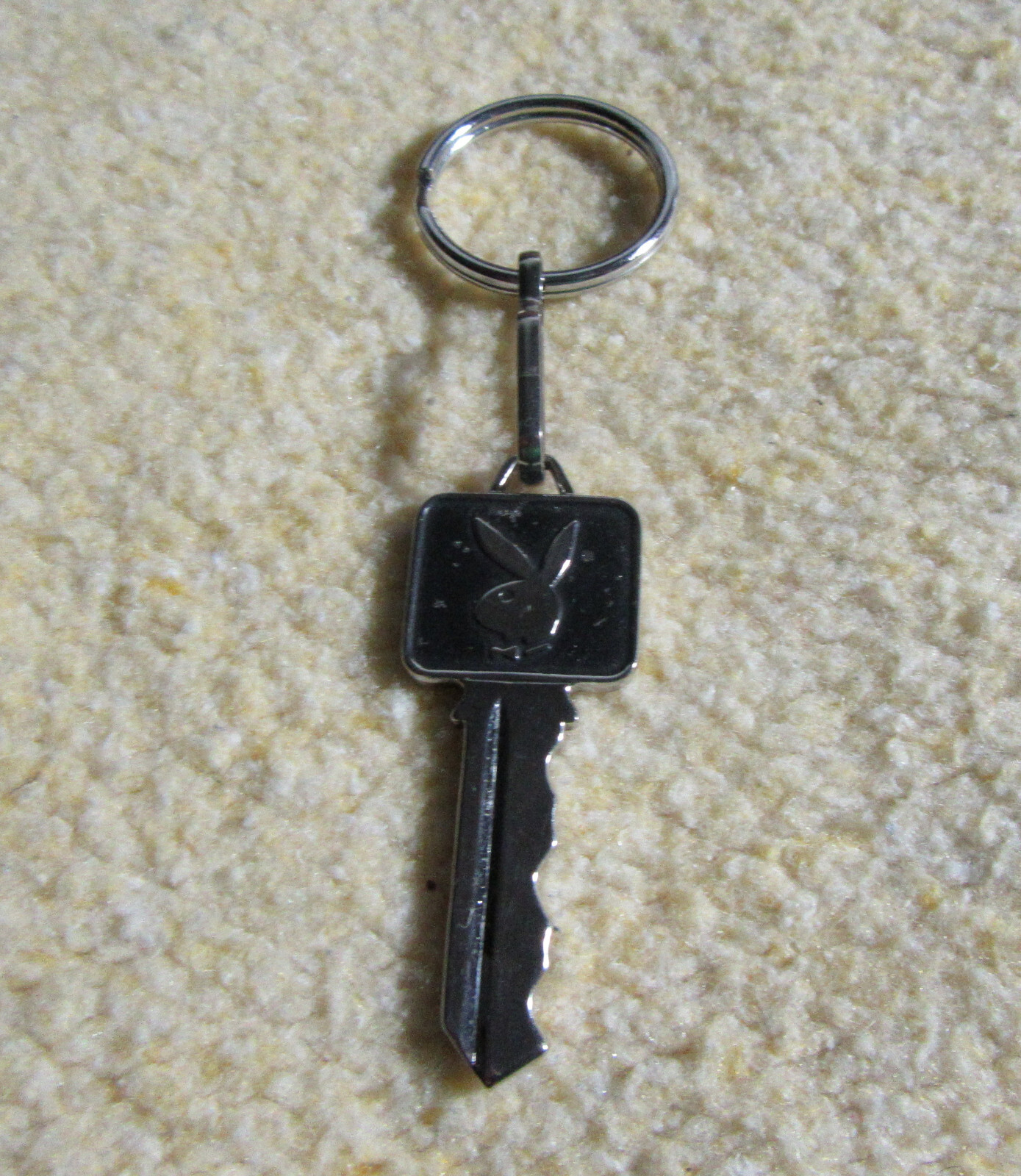 VINTAGE 1960s PLAYBOY CLUB KEY SERIAL # (LA 10031) LOS ANGELES CALIFORNIA
