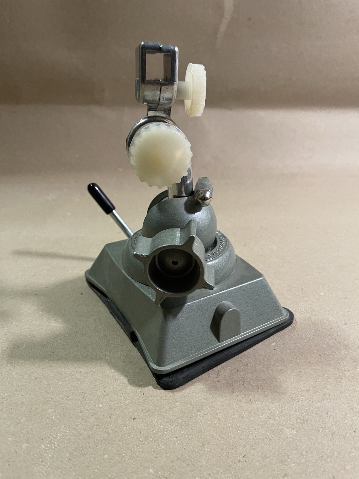 PANAVISE VISE TILT TURN 2898068 COLBERT DIE CAST CO California USA tool Suction