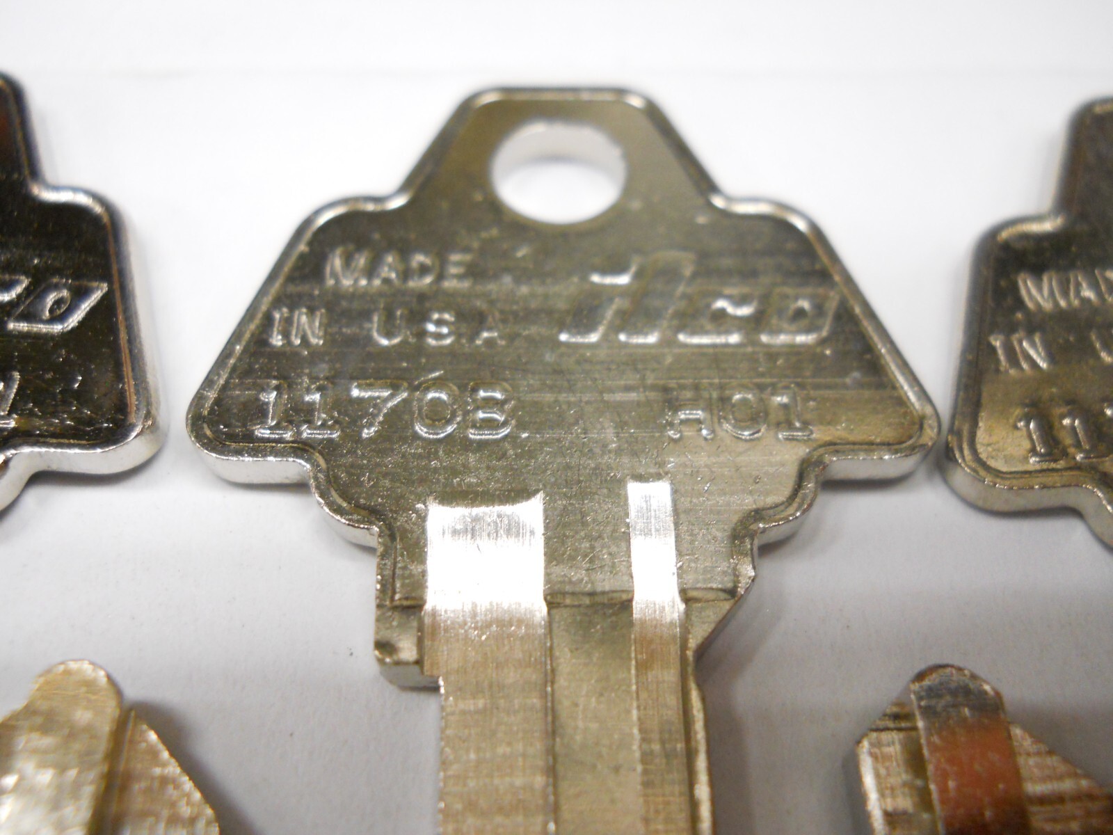 Ilco 1170B Key Blank Fits Challenger and Hollymade lock HO1 1015 Lot of 5