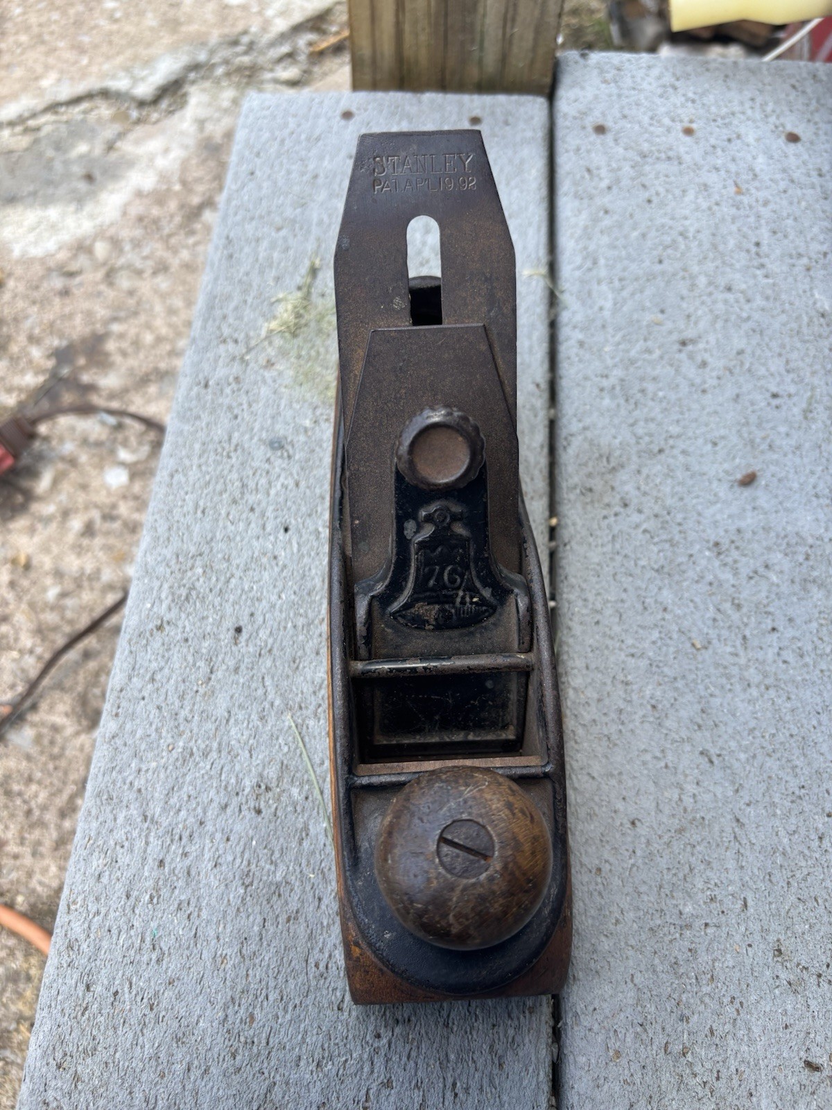 This is a vintage Stanley No. 122 Liberty Bell smooth plane.