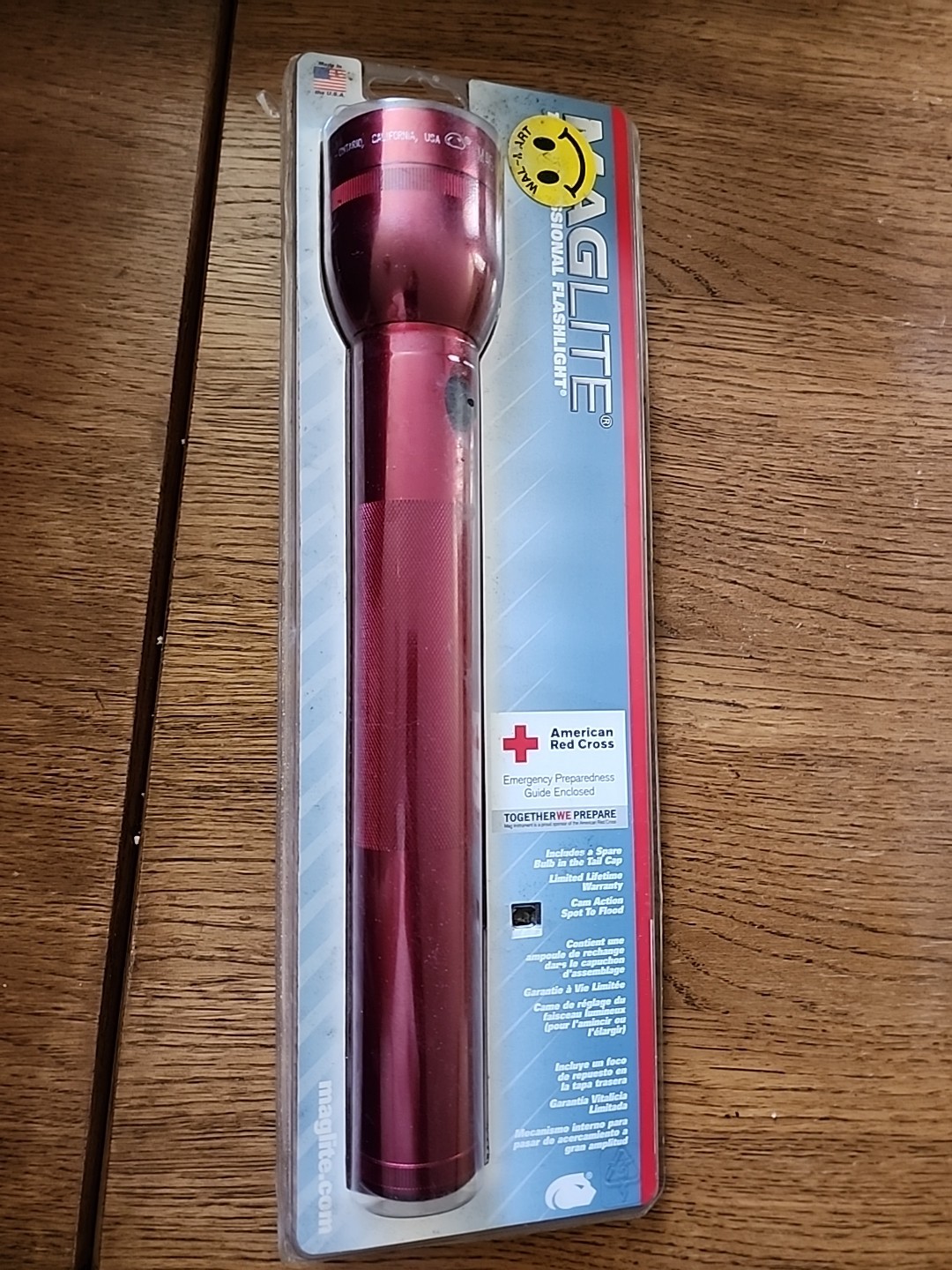 MAG-Lite 3-Cell D Flashlight High Intensity Light Red S3D036 101-000-310 Vintage