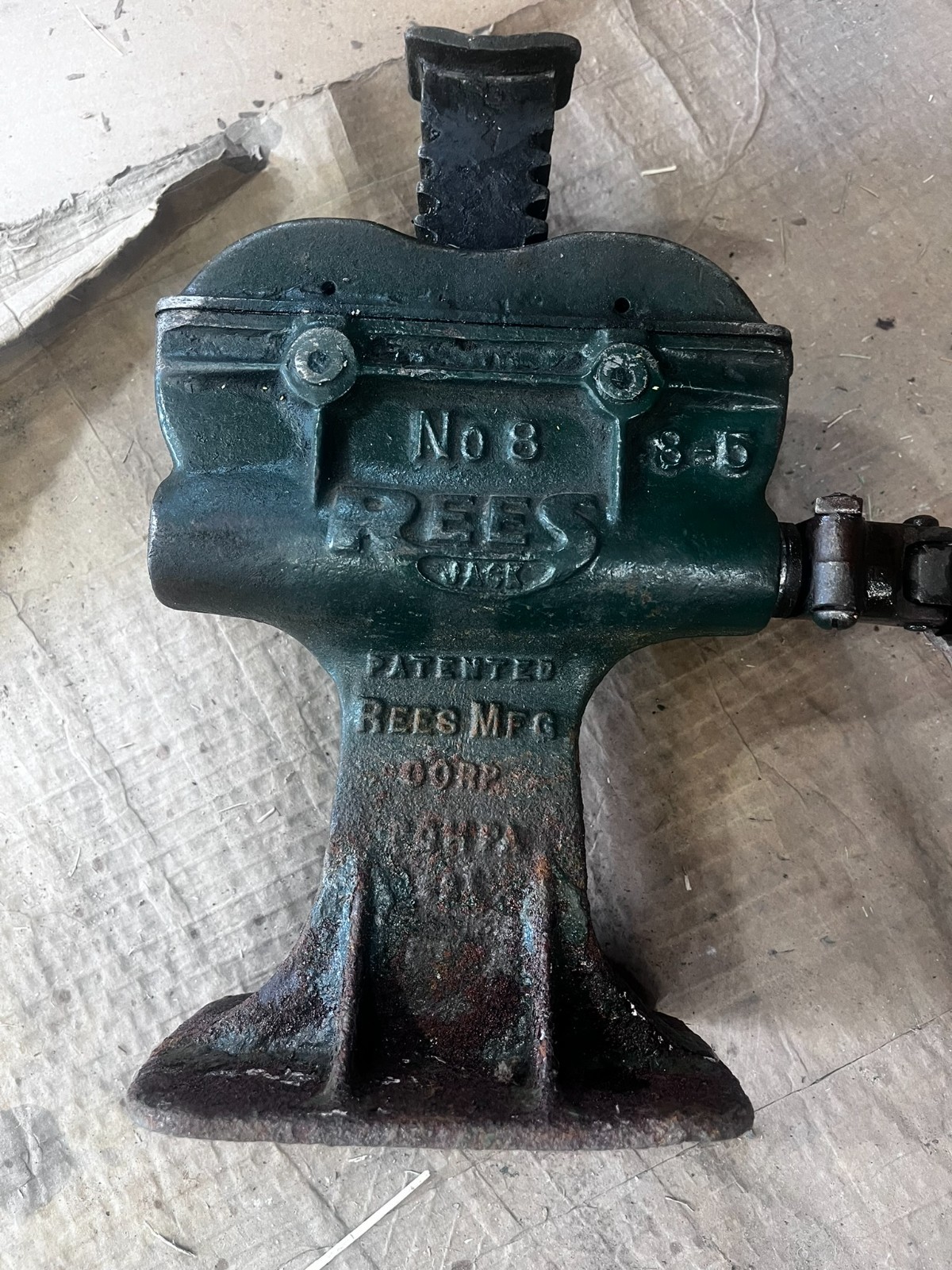 Rare Vintage Rees Mfg Corp Jack Model No. 8 Functions and has handle