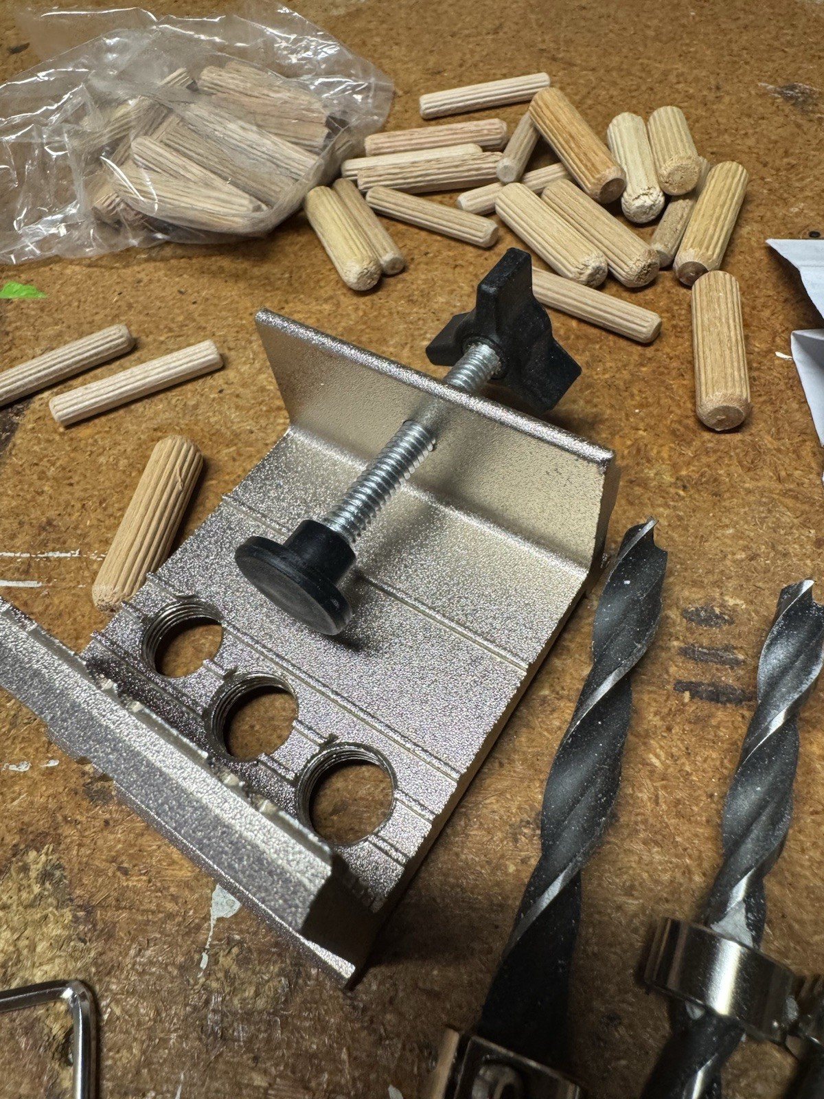 General Tools E-Z Dowel Kit 841 Wood Joining Jig Set Bits Stops Fluted Pins Xtra