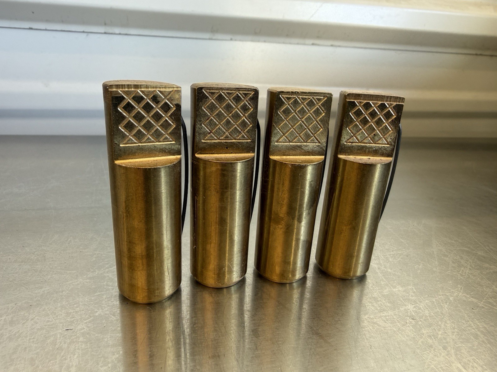 Lot Of 4 of Veritas Lee Valley Brass Bench Pups Dogs