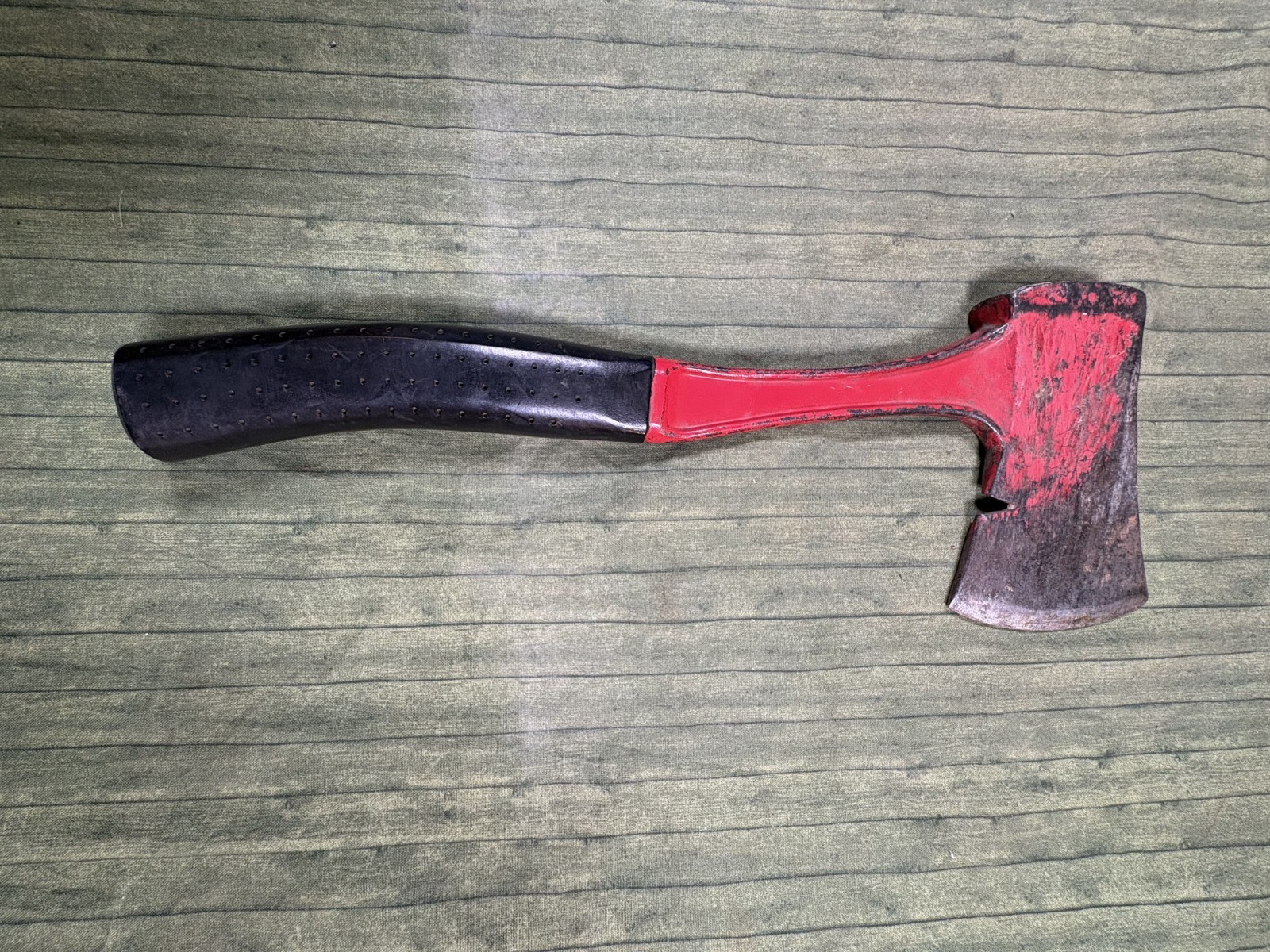 Vintage Bridgeport Hardware Mfg. Corp. Hatchet Axe Boy Scout (?) w/Sheath