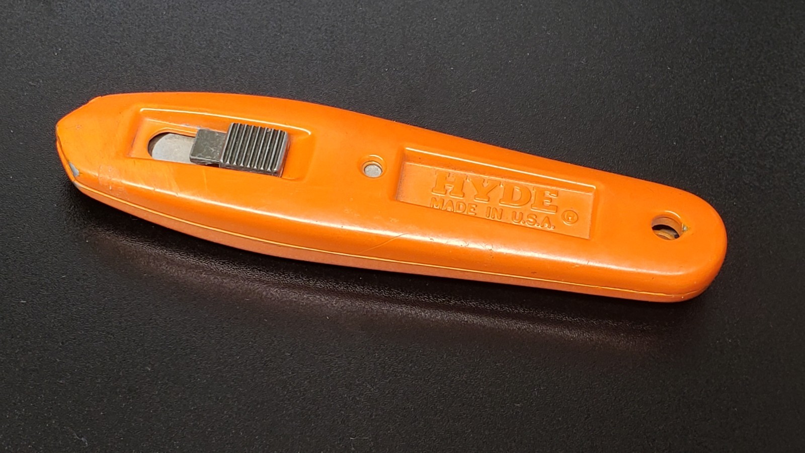 HYDE Orange Spring Assisted Retractable Utility Knife, Box Cutter, 3 Blades