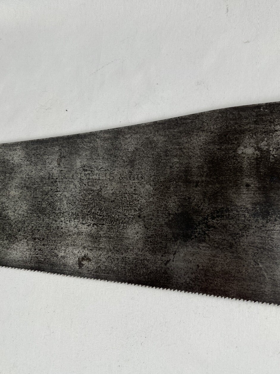 Vintage H.B. CURTIS & CO NO. 25 HAND SAW WARRANTED SUPERIOR MEDALLION 28” BLADE