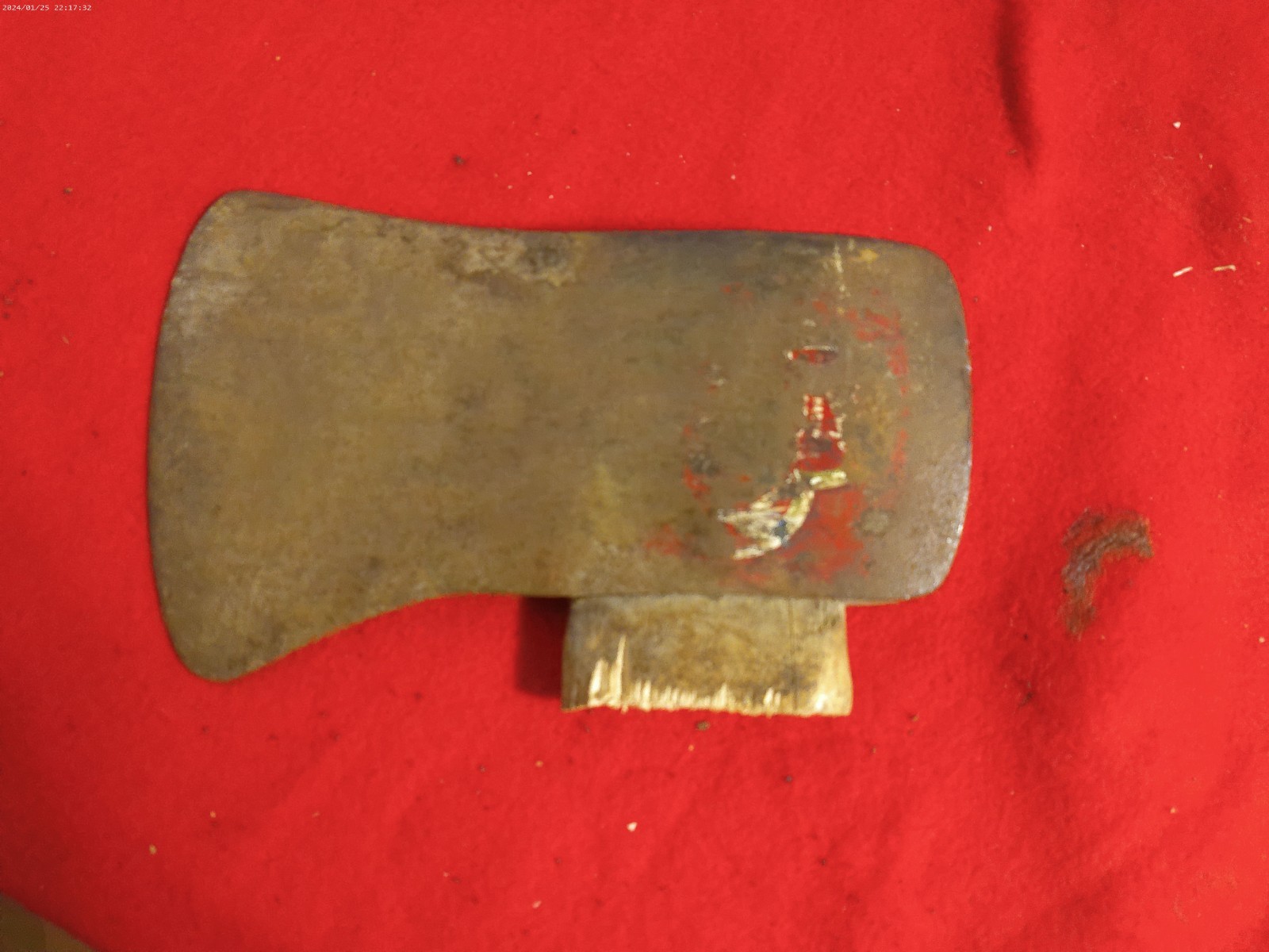 BELKNAP-BLUEGRASS – 4 lbs. – SINGLE BIT AXE HEAD -ORIGINAL PAINT – VERY GOOD