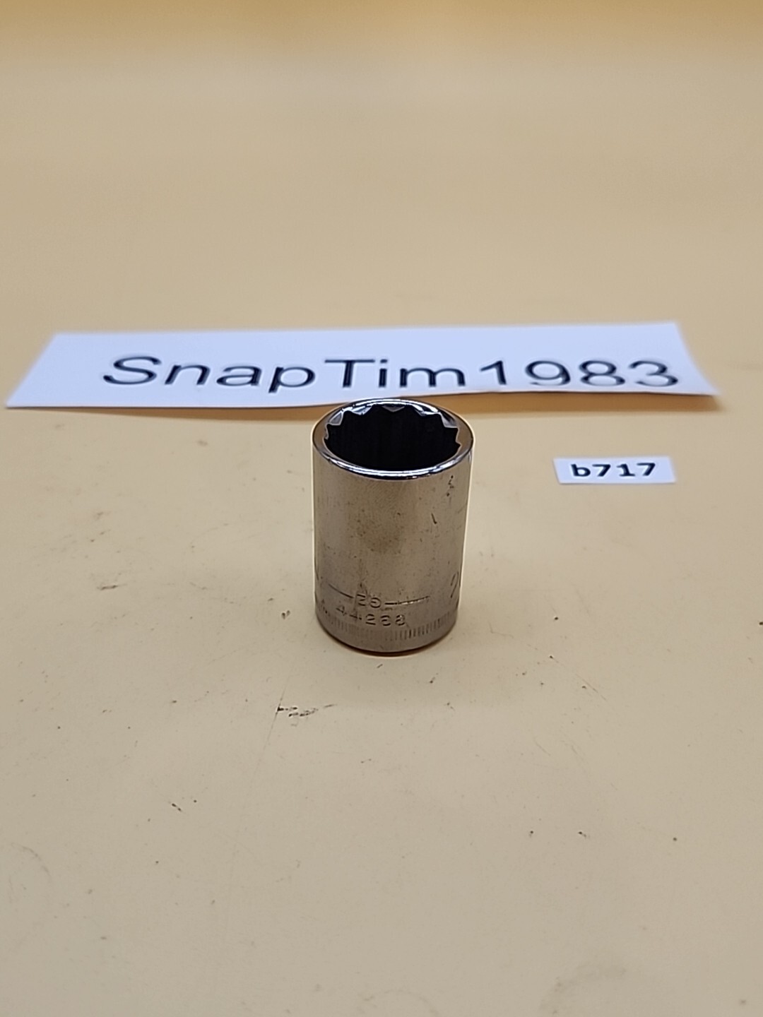 CRAFTSMAN Tools 18mm Socket G2- 44268 1/2″ Dr USA