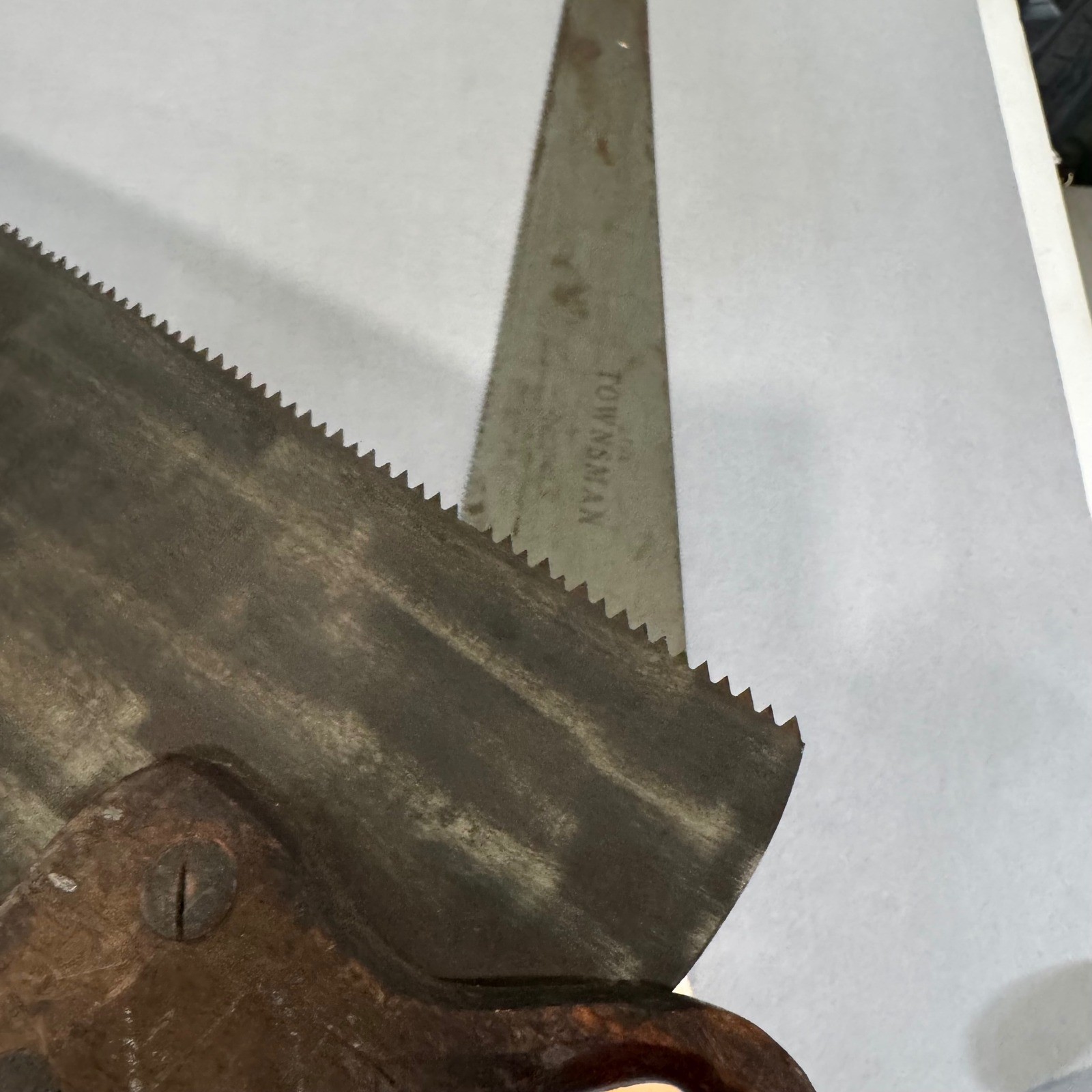 Disston Hand Saw Set 2pc Vintage Brown Wood Townsman T-1 8 Point Carved Handle