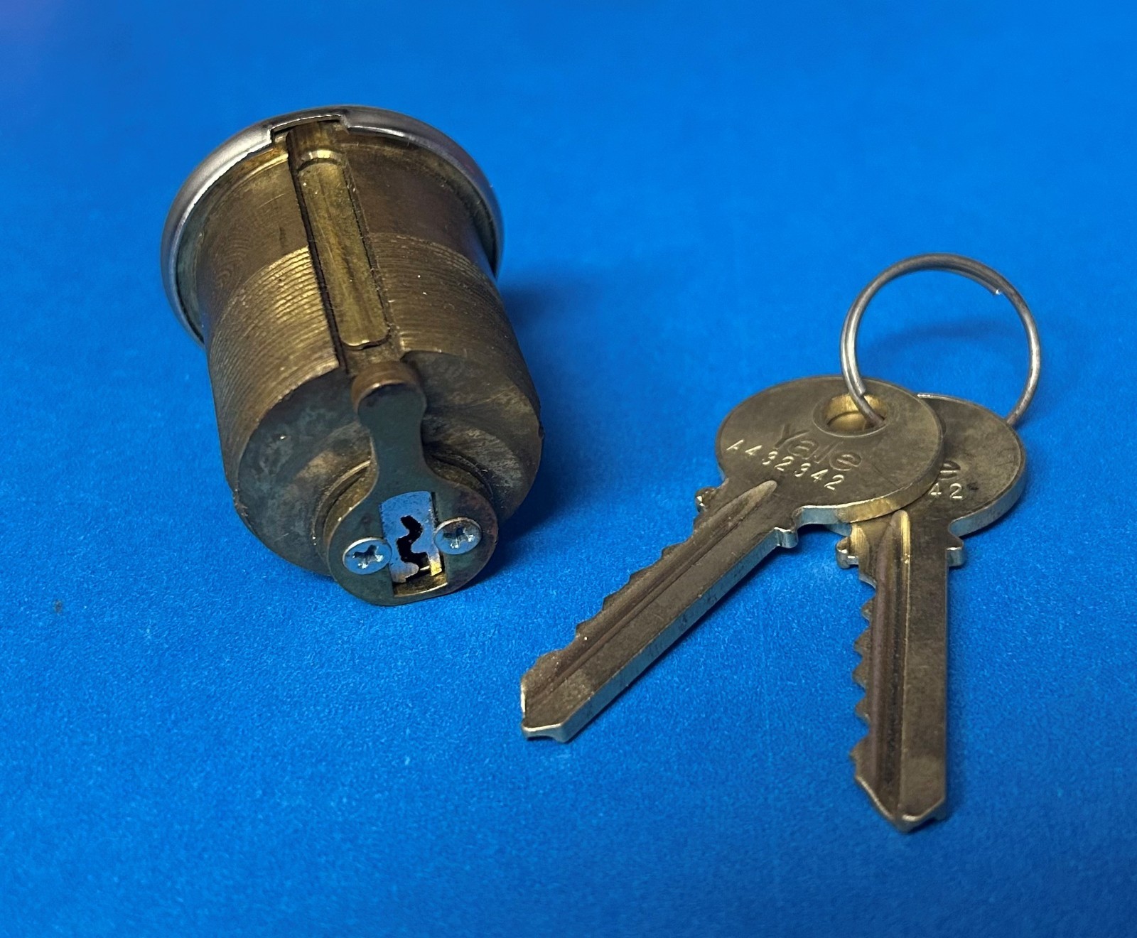 Yale Mortise Cylinder YA-3485002 6 Pin w/2 Keys