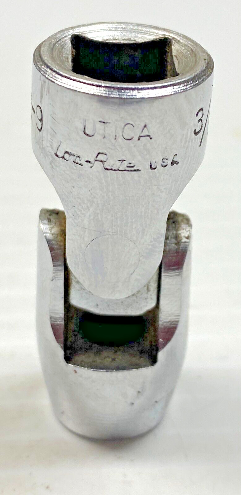 Vintage UTICA TOOLS 33212-9 – 3/8″ Universal Swivel Socket 3/8″ Drive 12 PT USA