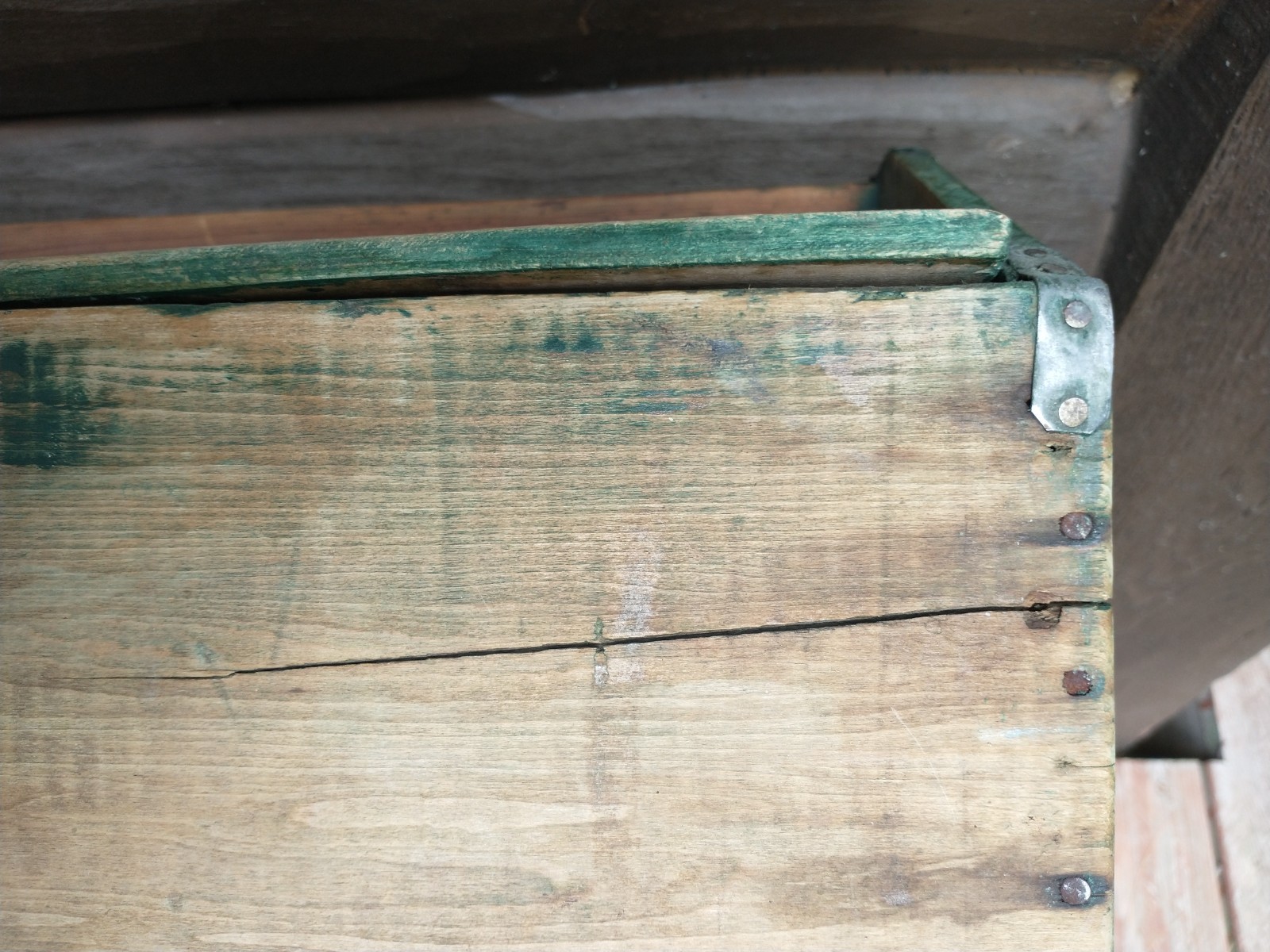 Primitive Antique Wooden Tool Box 32″ x 12″ Rustic Painted Carpenters Tote Chest