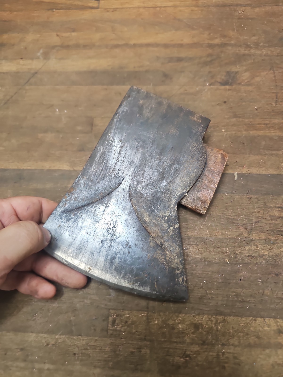 D23- Vintage Plumb Single Bit Axe Head with bevels 3 13 oz jersey pattern