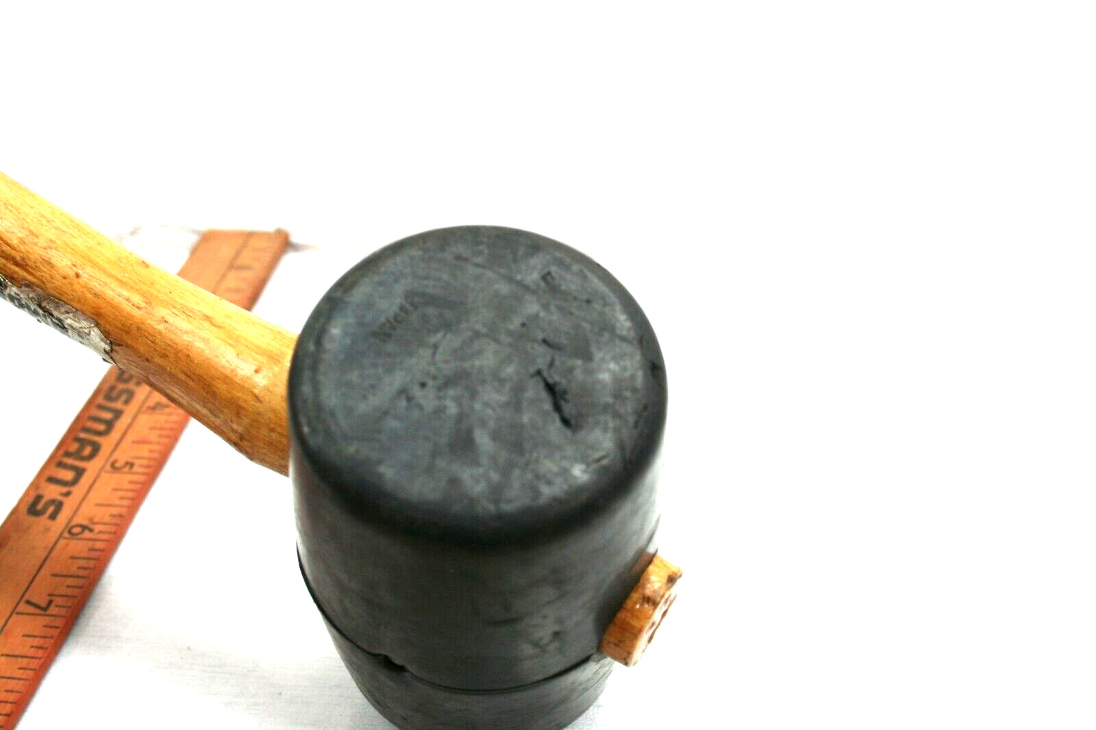 Soft Blow Mallet Hammer Unknown Brand Rubber Tip 12 3/4″ length 4″ head