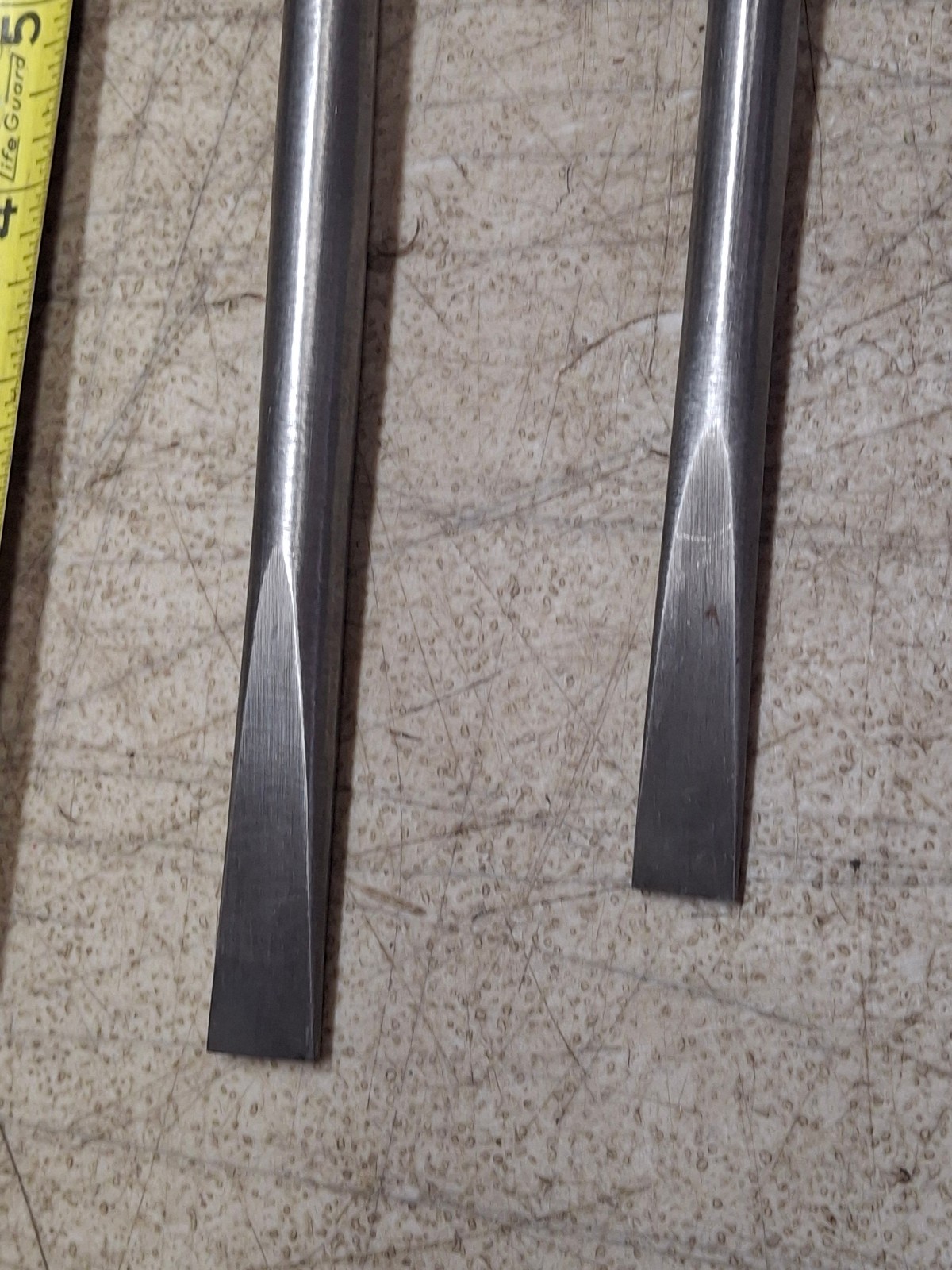 2 Qty. Vintage Woodcraft Supply Cabinet Screwdrivers .45″ & .52″ Made England