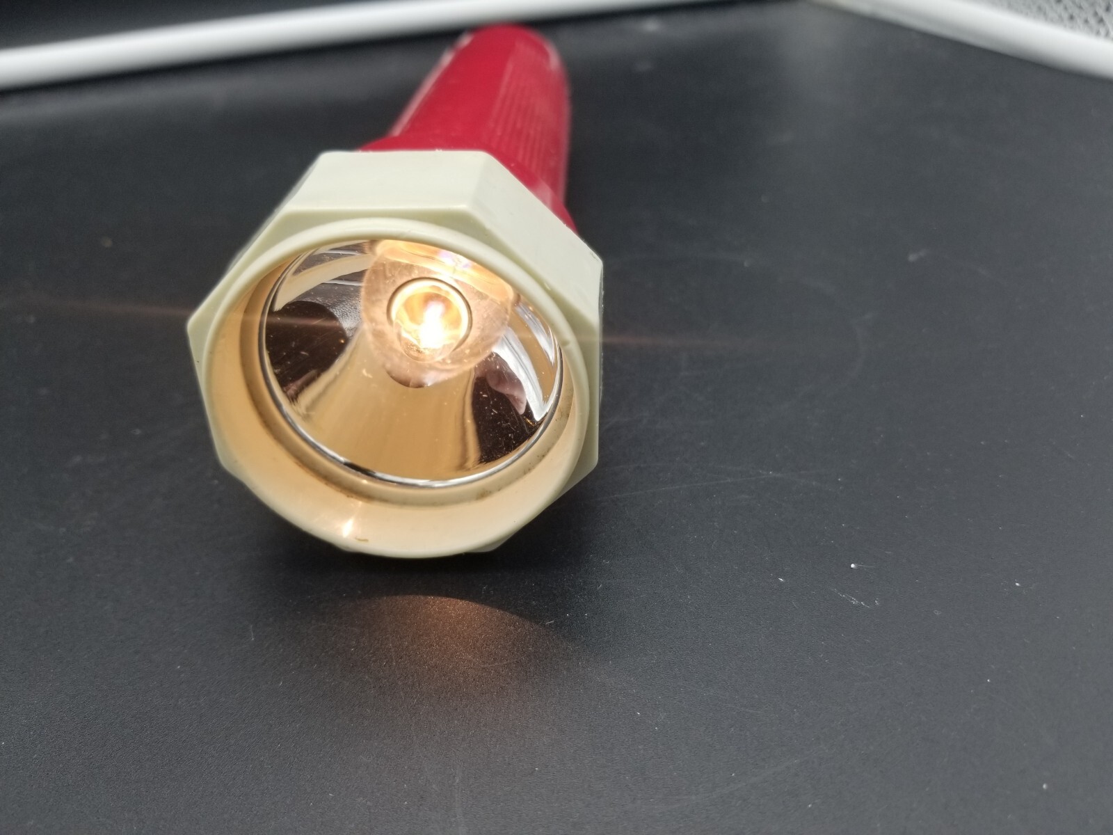 TRAIL LIGHT Flashlight Vintage Tested Works! Red Plastic Classic 2 “D” Cell USA
