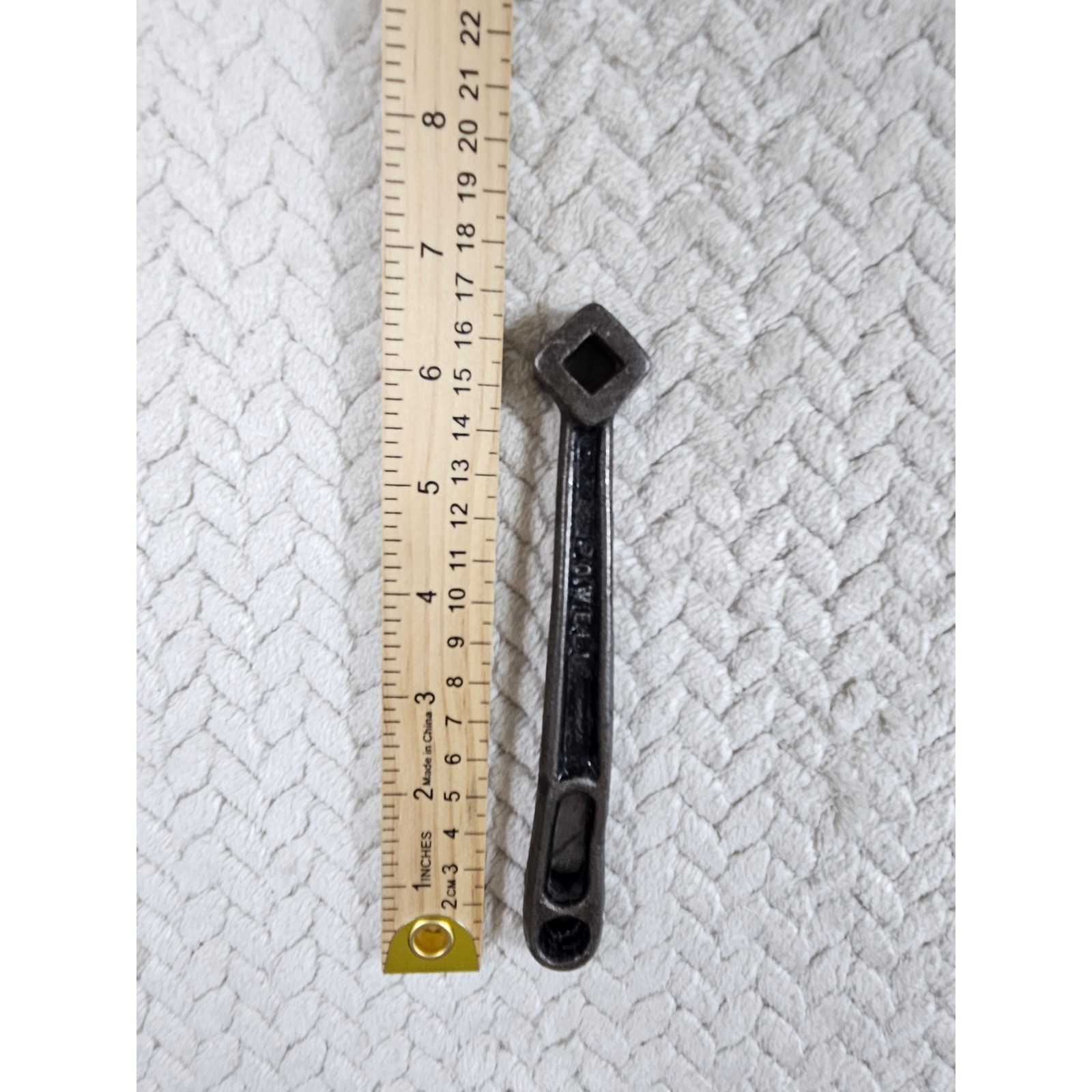 Vintage Powell Cast Iron Valve Handle Wrench Square Socket Industrial Tool 6.5″