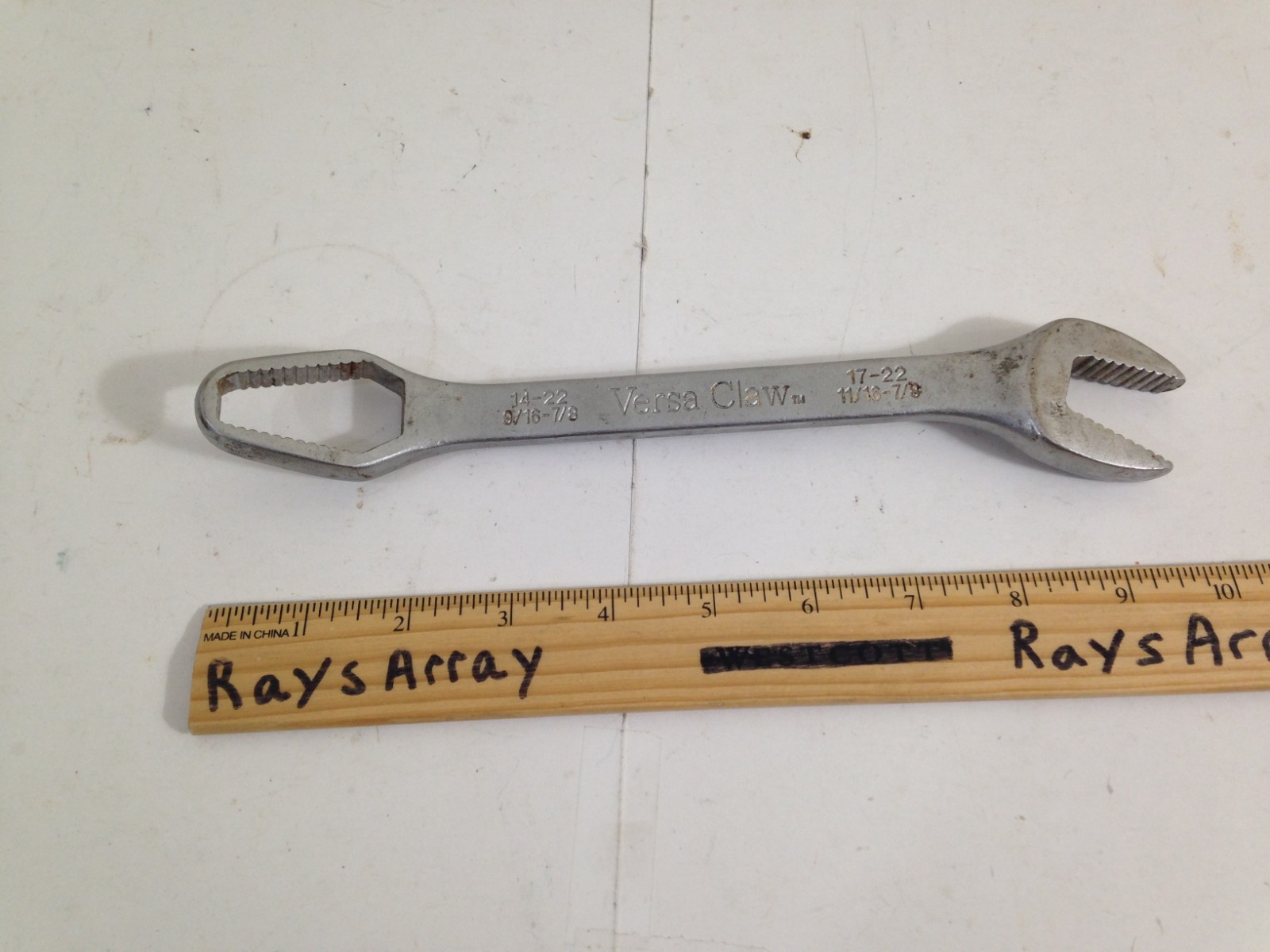 Preowned Versa Claw Wrench 9/16-7/8 14-22 closed end, 11/16-7/8 17-22 open end
