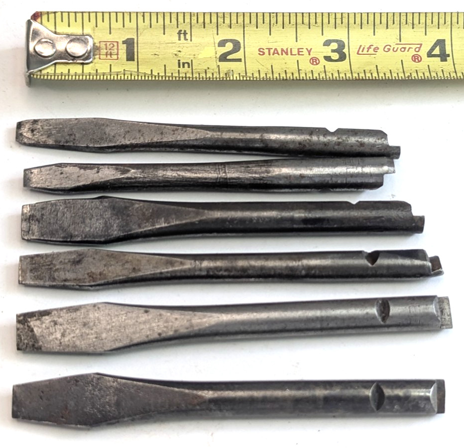 LOT OF ASSORTED RATCHET SCREWDRIVER BITS