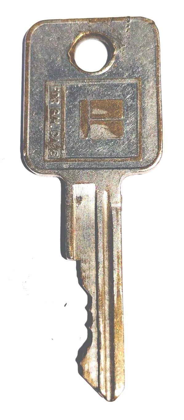 Vintage Key For GM E Ignition General Motors Appx 2-1/8″ Automotive Auto