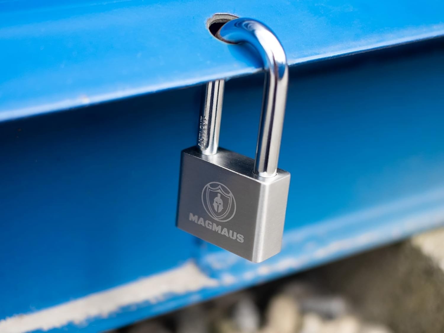 Secure Your Valuables: Heavy-Duty Stainless Steel Padlock with Anti-Cut Shackle