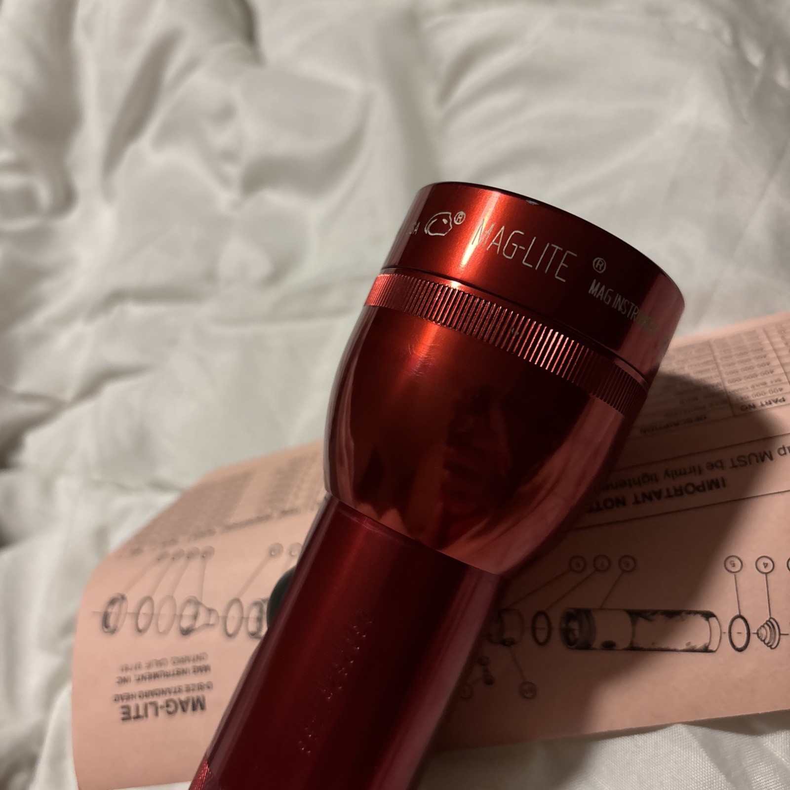 Red NOS W/ Box Flyer Red Maglite Flashlight Professional Adjustable Beam 3 Cell