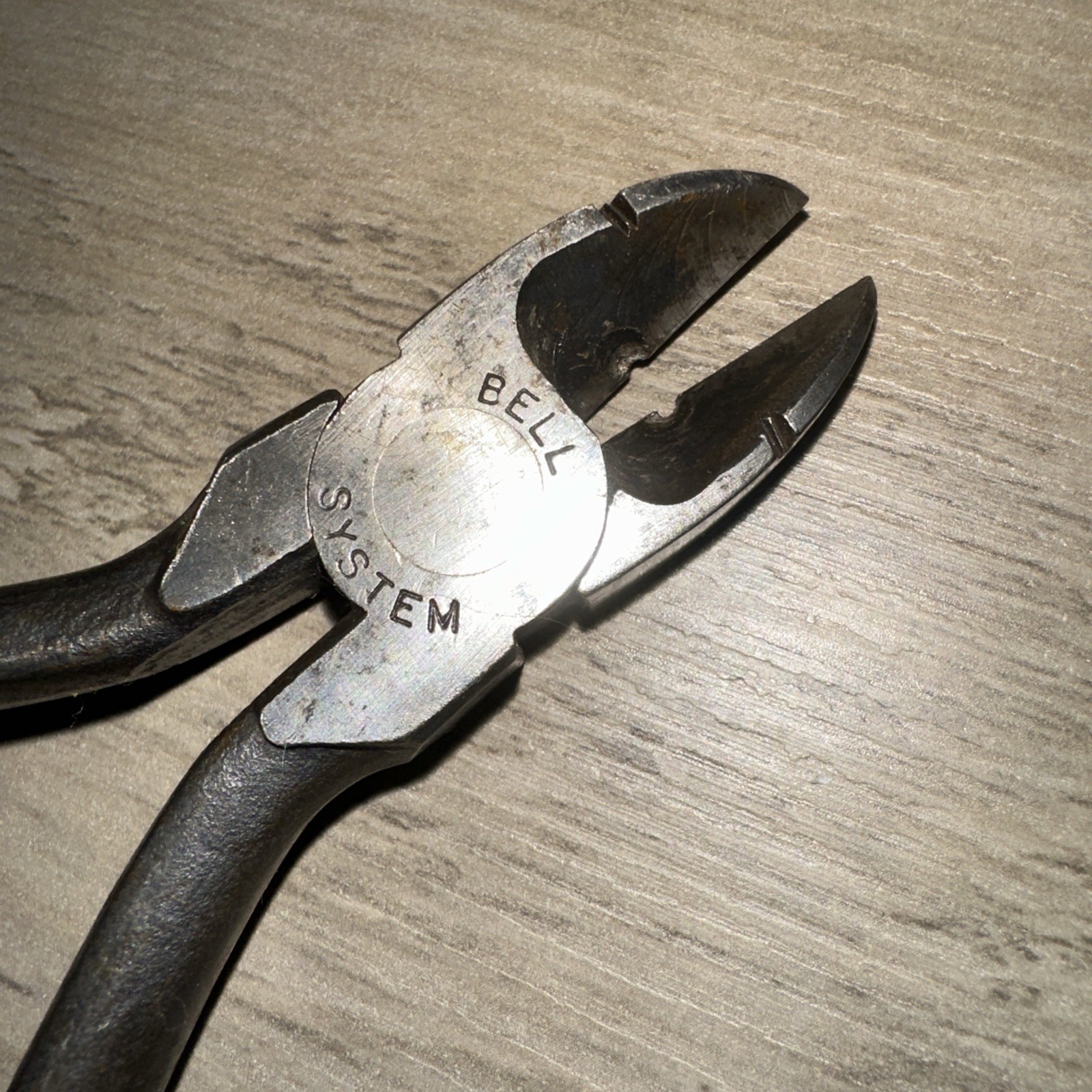 VINTAGE CRESCENT TOOLS 932-6 DIAGONAL SIDE CUTTERS PLIERS Used.