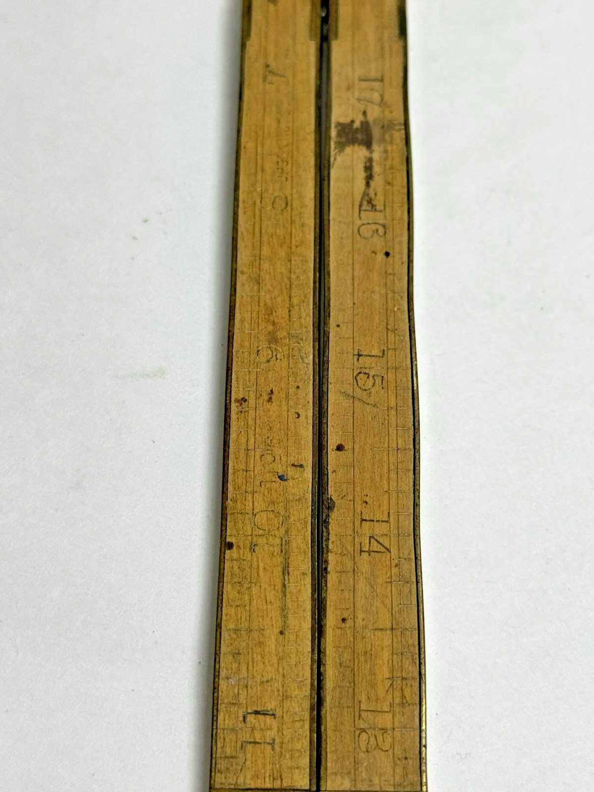 Antique UPSON Nut Co No 62 Boxwood Wood Brass Folding Carpenters Ruler 24″