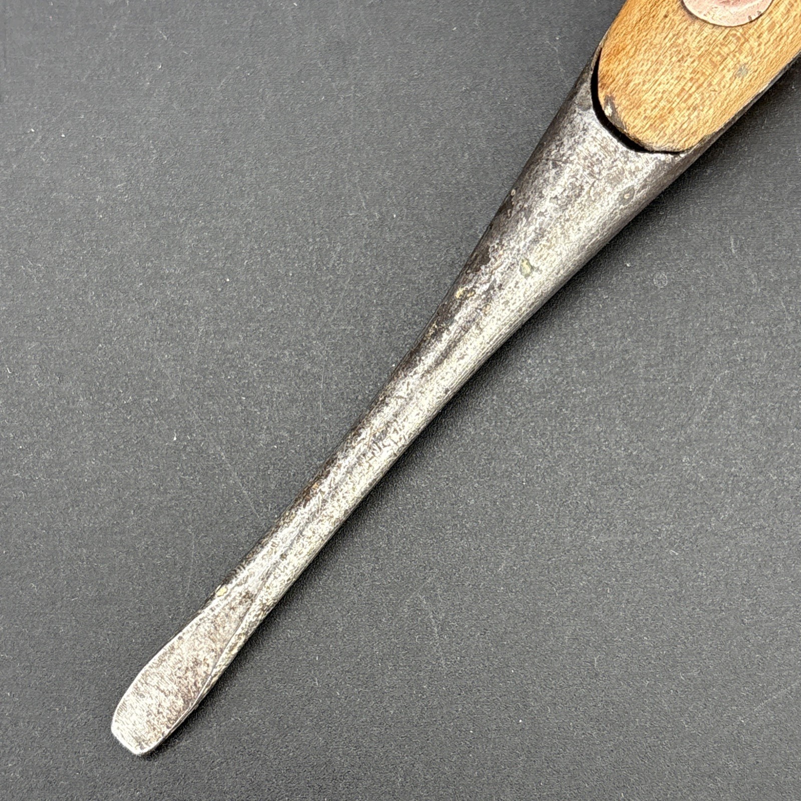 Perfect Handle Screwdriver With Copper Rivets ~ 7-1/2 Inches Overall