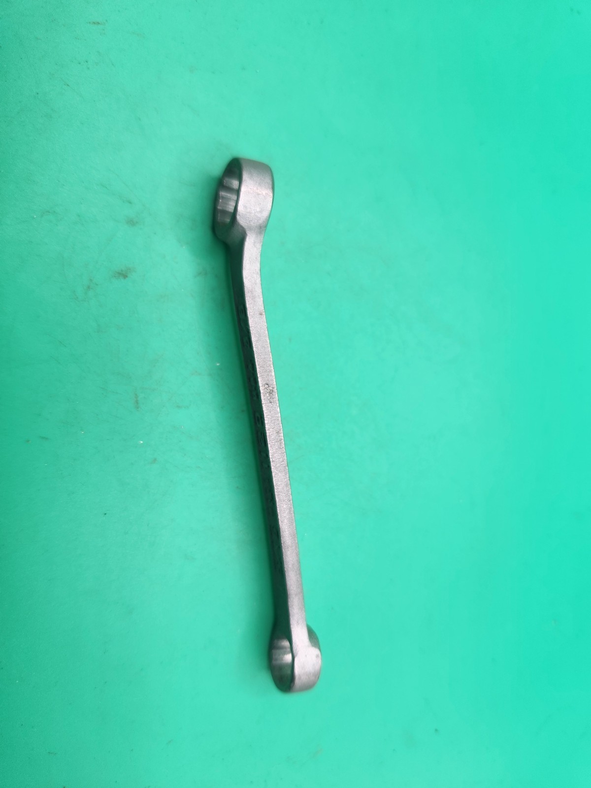Vintage Plomb 1120 Pebble 3/8″ x 5/16″ Double Box End Wrench Plvmb Plumb USA