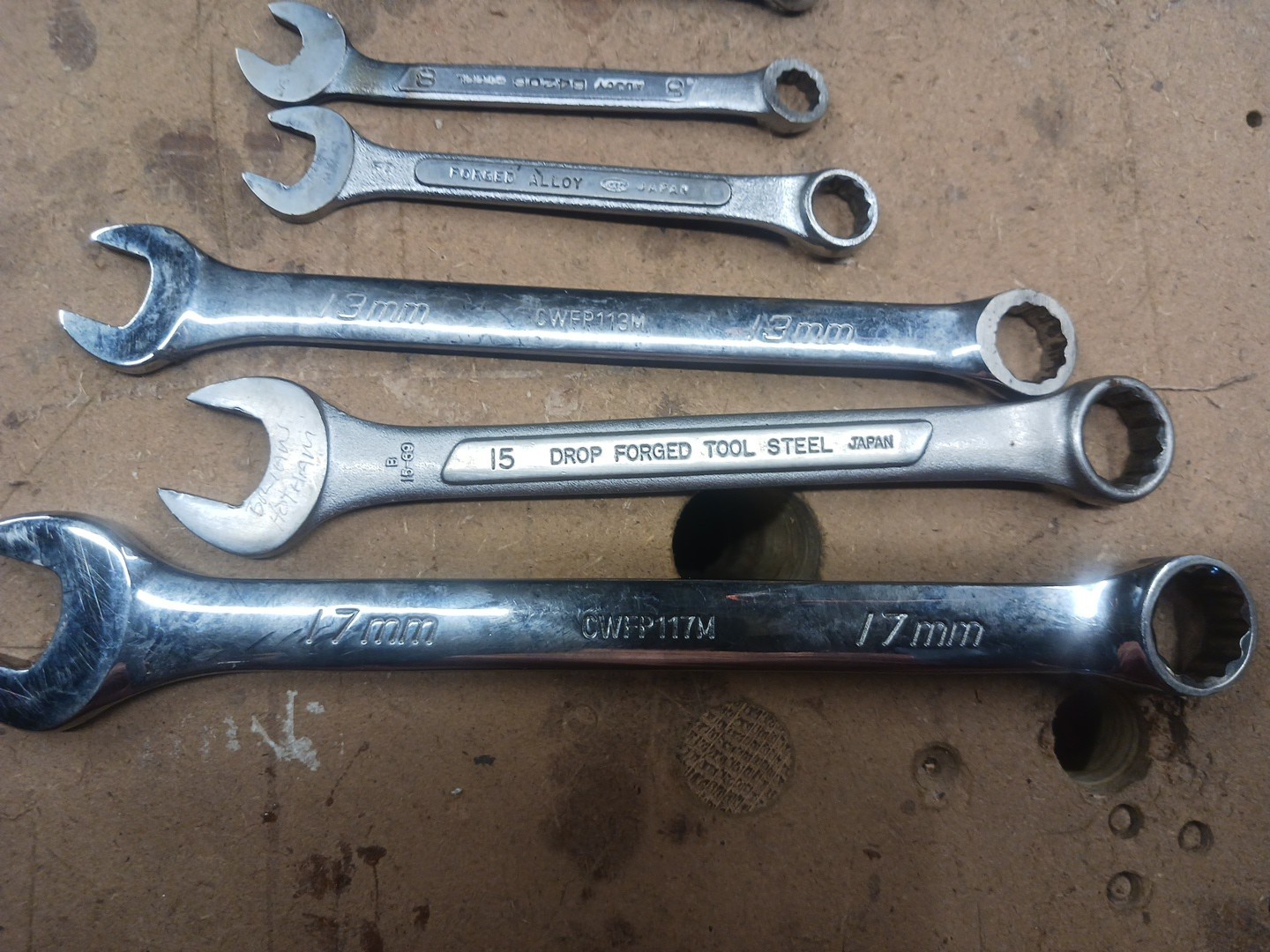 Lot of Assorted Metric Tools, Wrenches, Sockets, Taps, used