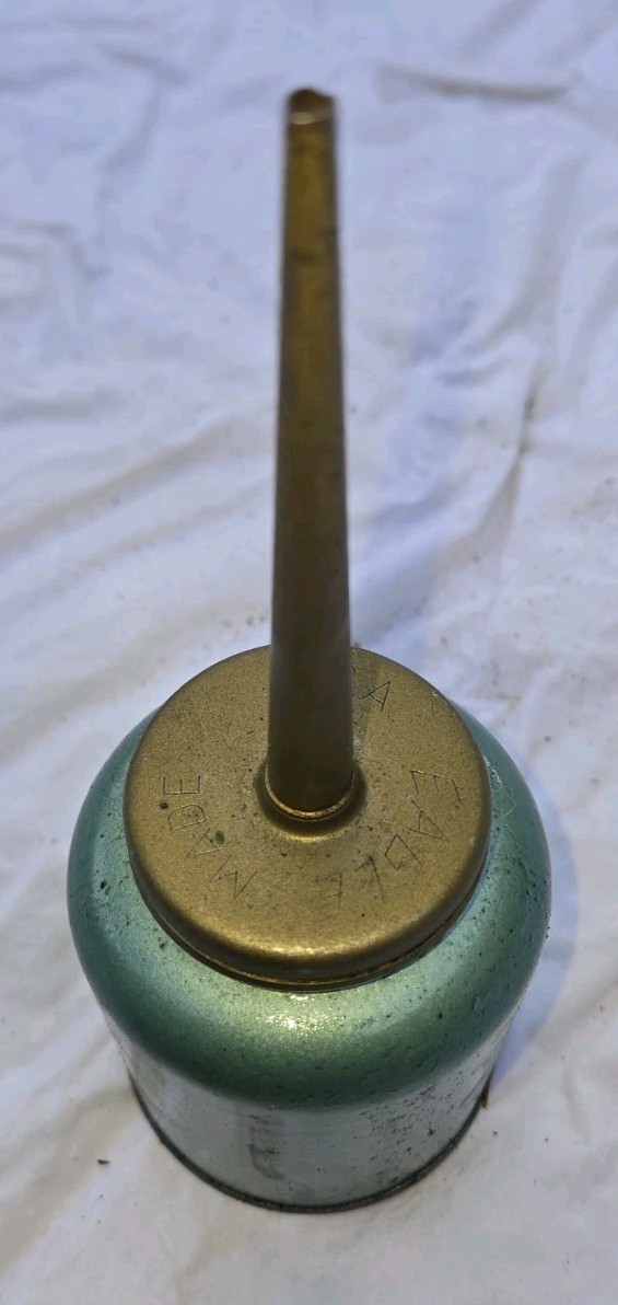 Vintage Eagle Made in USA Aqua Green Metal Oil Dispenser Can