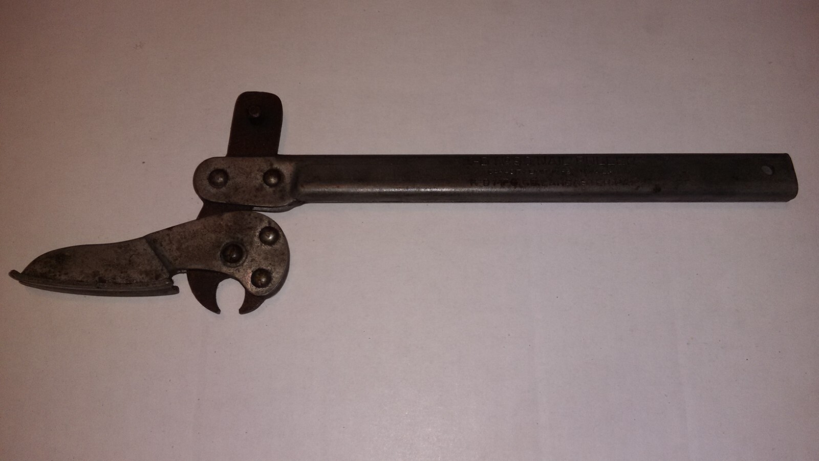 Vintage K-D 90 Nail Puller K-D Mfg Co Lancaster PA, Capacity Limit 10 Penny Nail