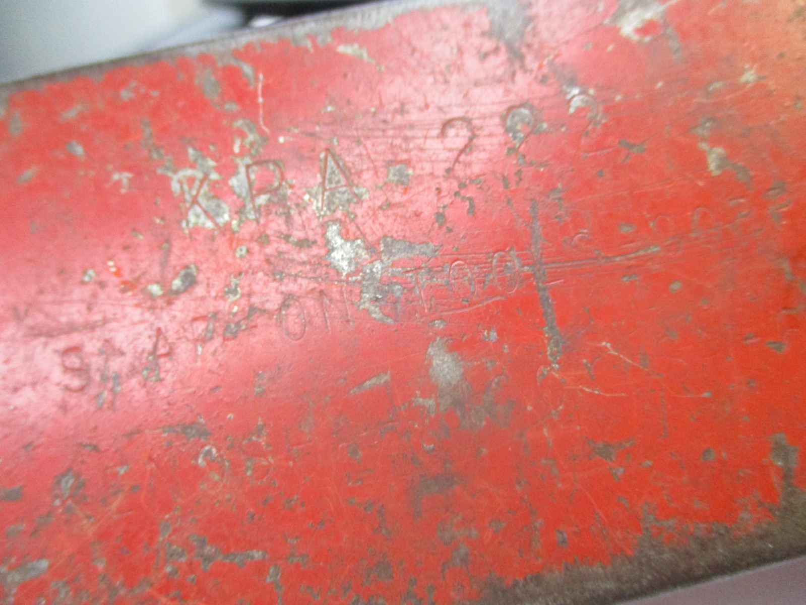Vintage Snap on KRA222 EMPTY 1/4″ Dr Red Metal Small Box 6″ x 2-1/2″ x 1-1/4″