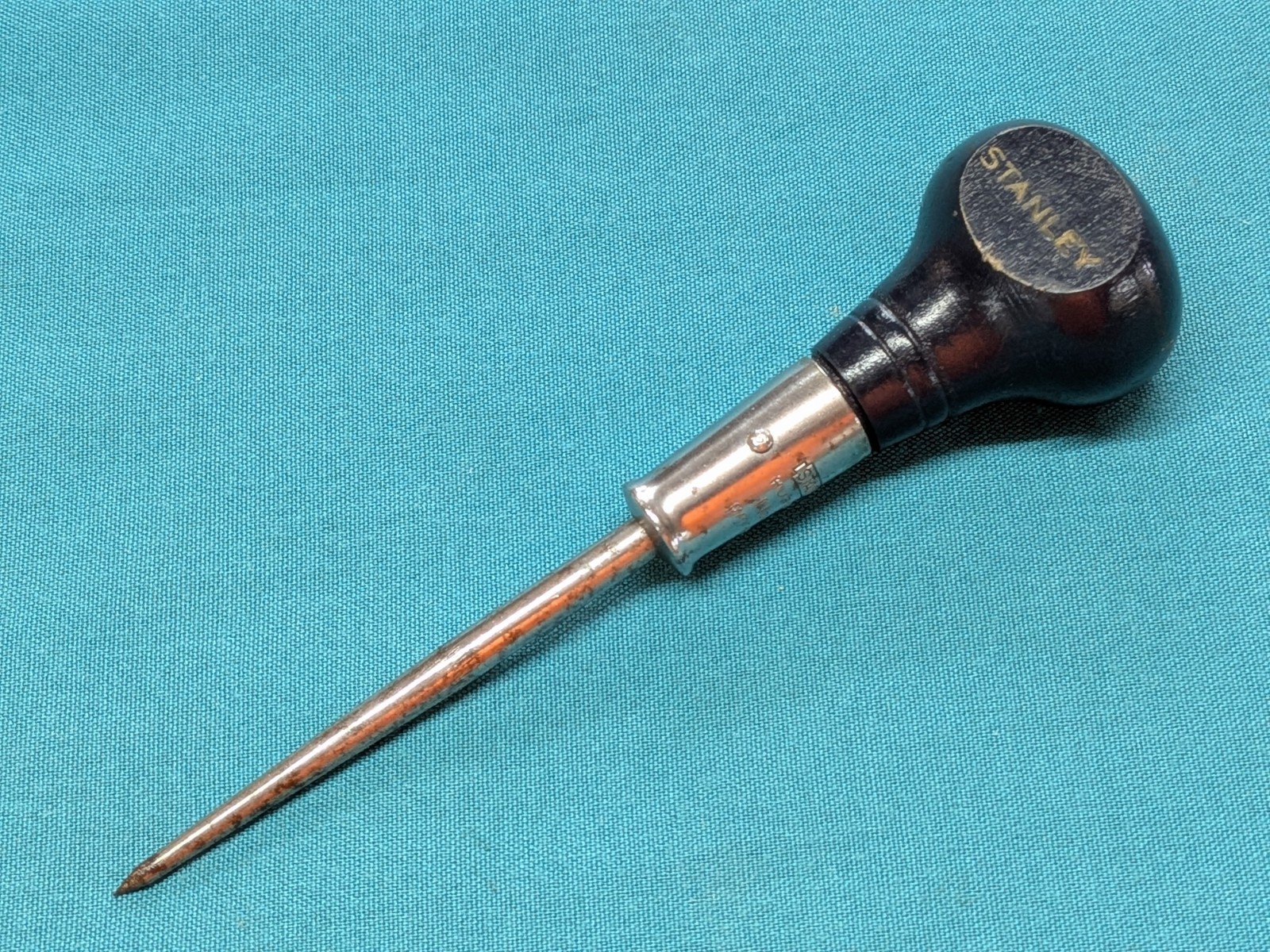 Stanley Hurwood No. 7A Scratch Awl with Steel Head Dark Blue Wood Handle, USA