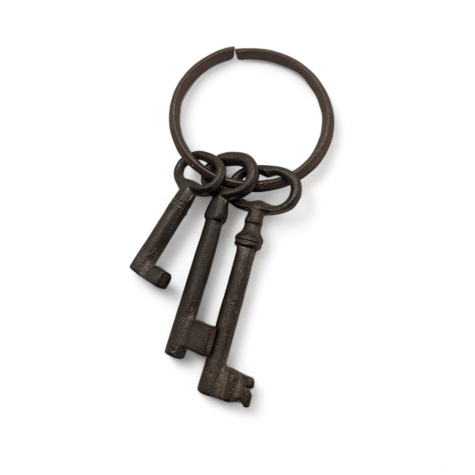 3 Cast Iron Jailer’s Church Skeleton Key Ring Victorian Antique Style Decoration