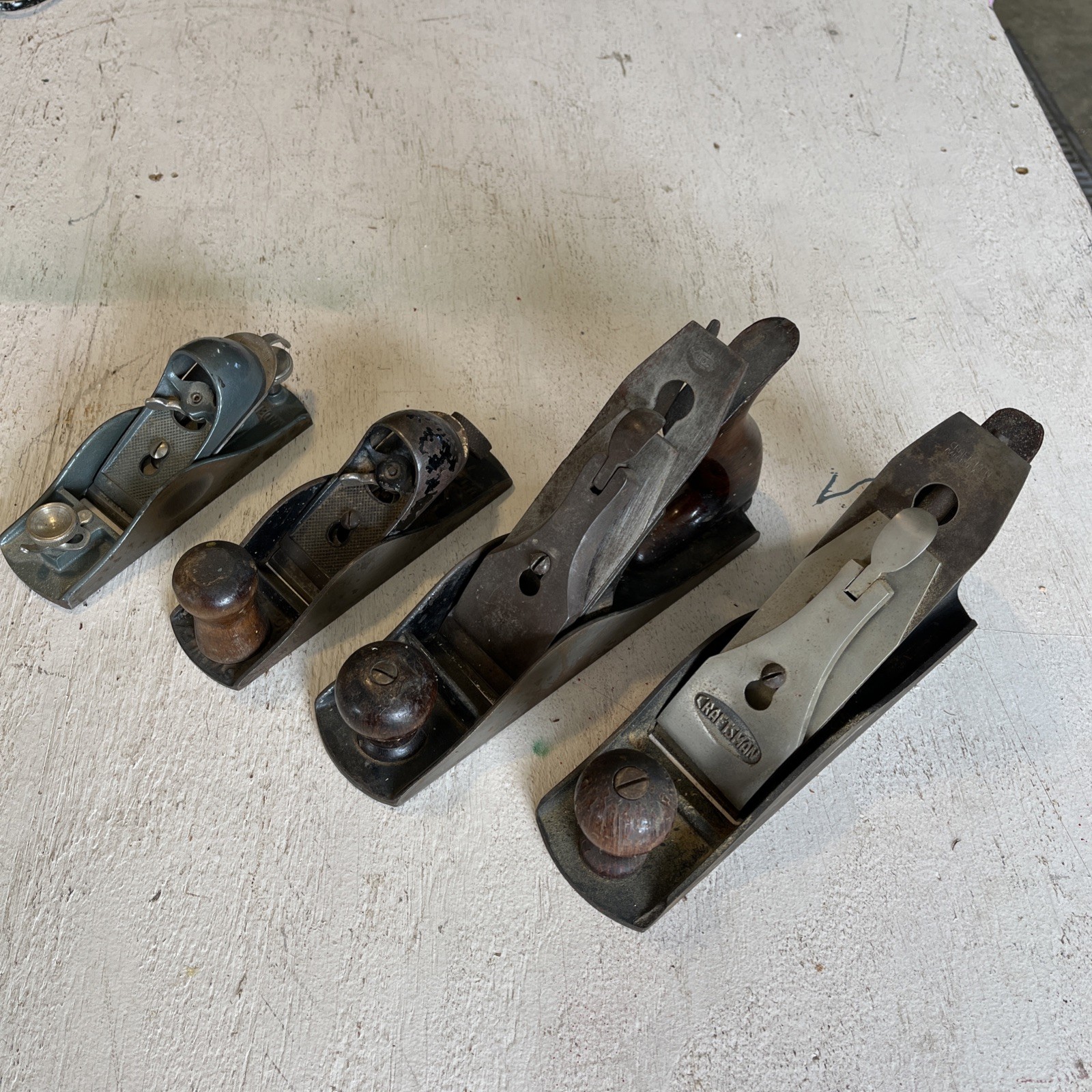 4 Vintage Planes – Craftsman -C 151 & 9” No. 4 USA – Sargent 9” & Stanley #220